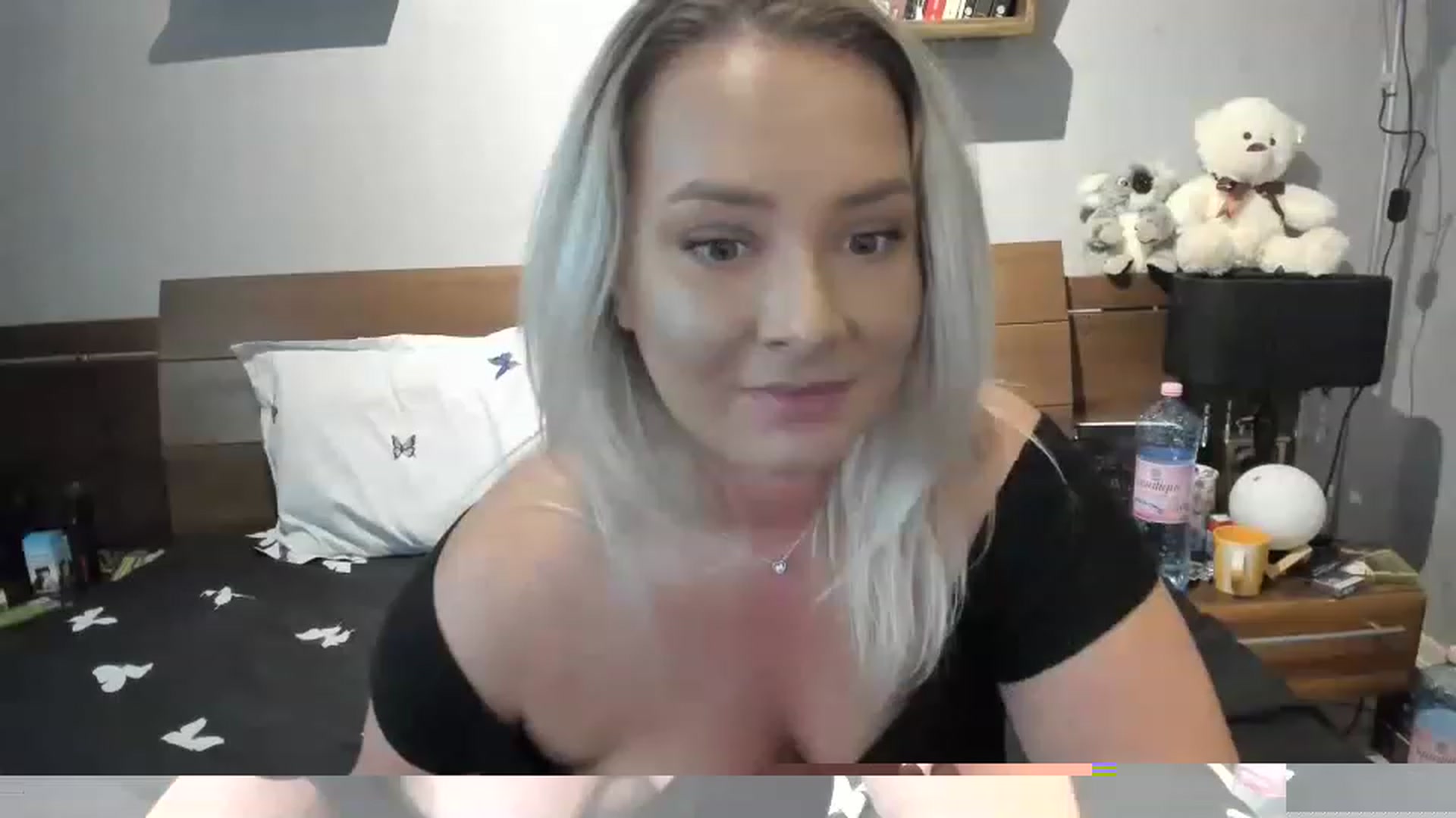 Gallery image thumbnail from LilithTongue_'s myfreecams stream on, 05/31/2023, 15:04 image 14 of 20