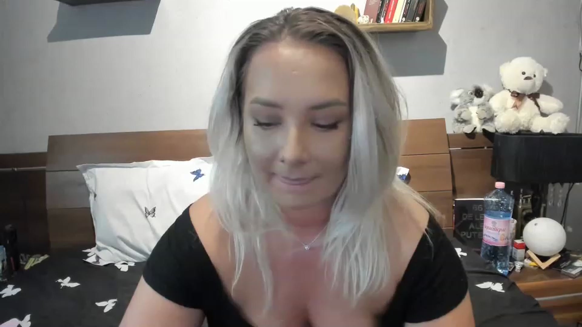 Gallery image thumbnail from LilithTongue_'s myfreecams stream on, 05/31/2023, 15:04 image 2 of 20