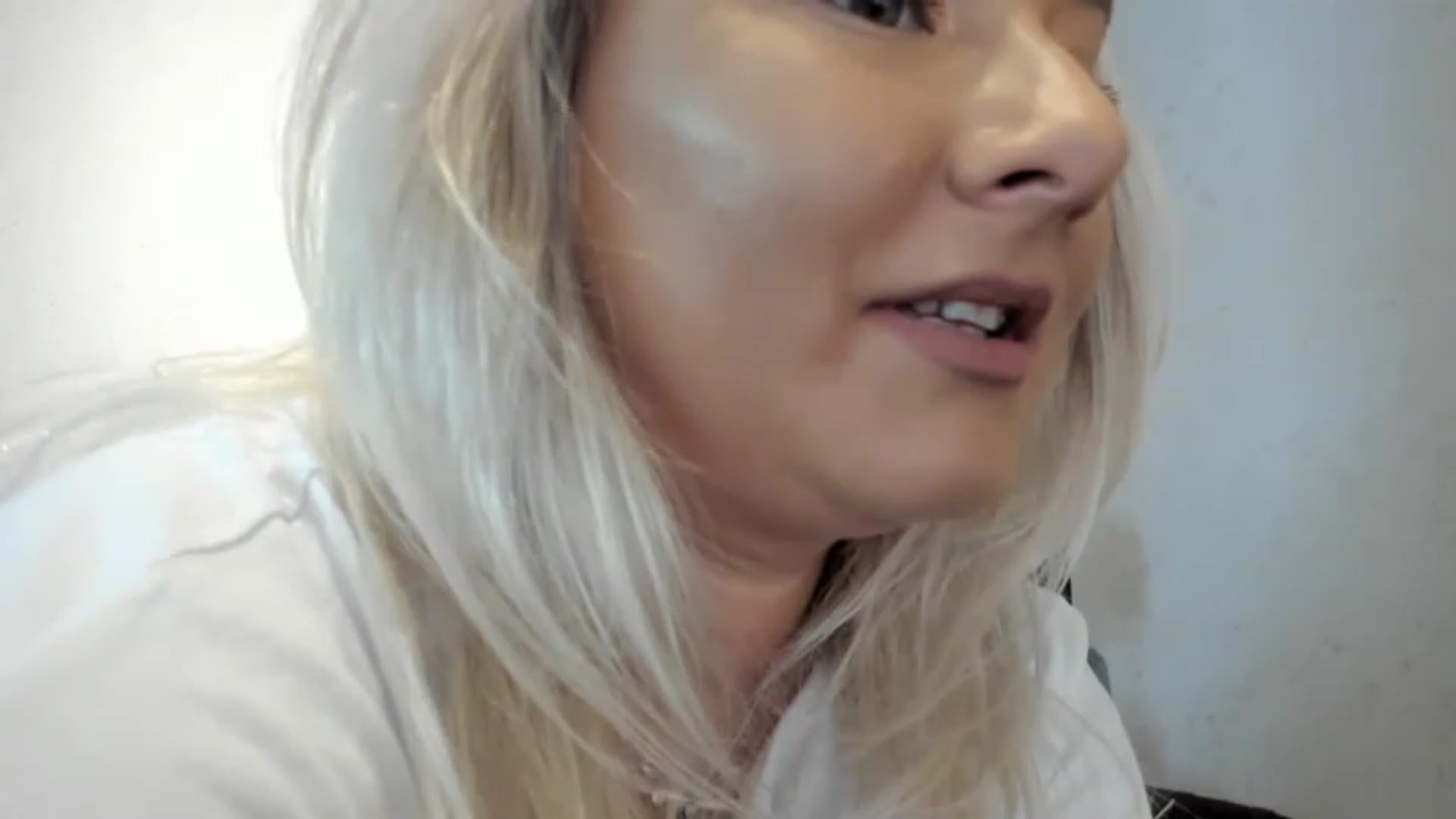 Gallery image thumbnail from LilithTongue_'s myfreecams stream on, 06/03/2023, 13:27 image 2 of 20