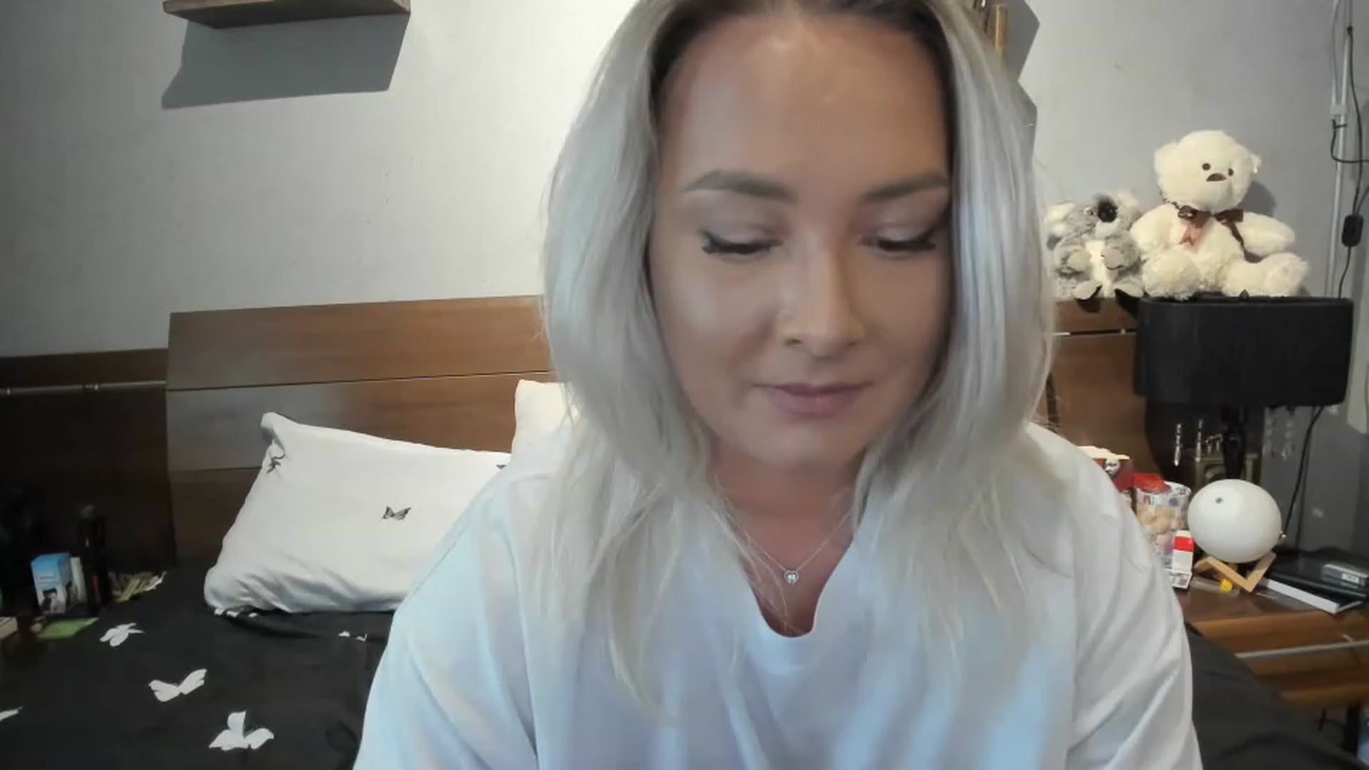 Gallery image thumbnail from LilithTongue_'s myfreecams stream on, 06/05/2023, 14:15 image 8 of 20