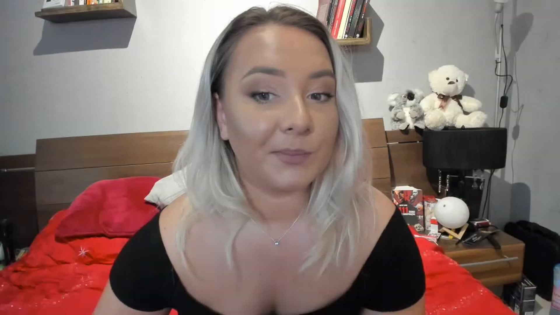 Gallery image thumbnail from LilithTongue_'s myfreecams stream on, 06/17/2023, 14:20 image 11 of 20