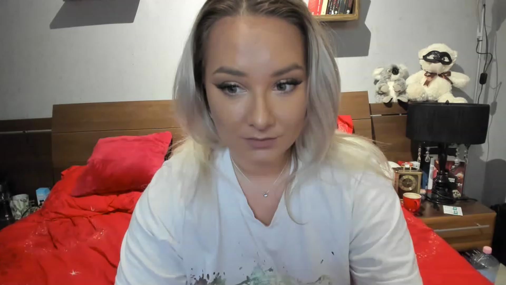 Gallery image thumbnail from LilithTongue_'s myfreecams stream on, 06/24/2023, 15:23 image 2 of 20