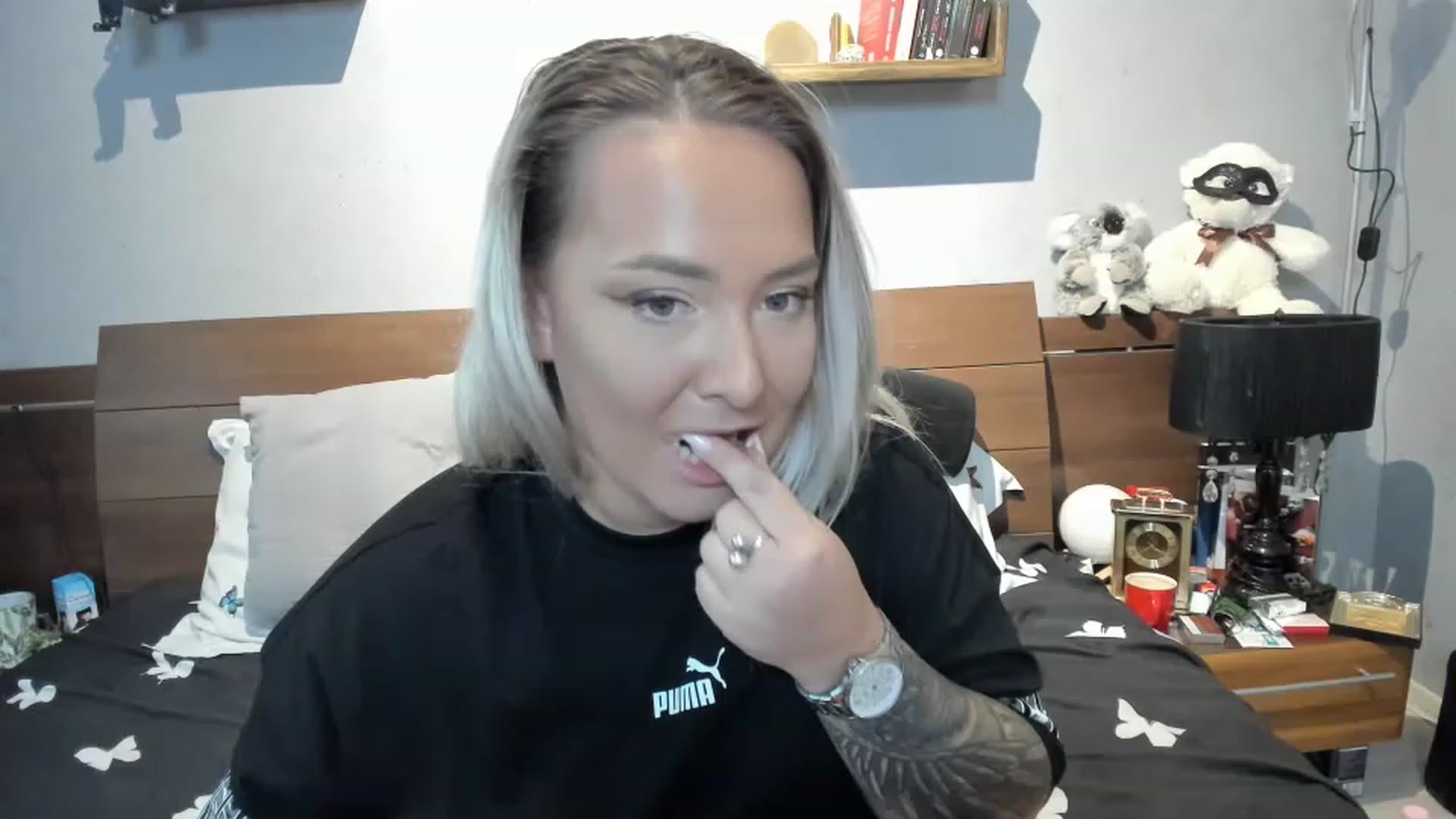 Gallery image thumbnail from LilithTongue_'s myfreecams stream on, 07/11/2023, 13:46 image 19 of 20