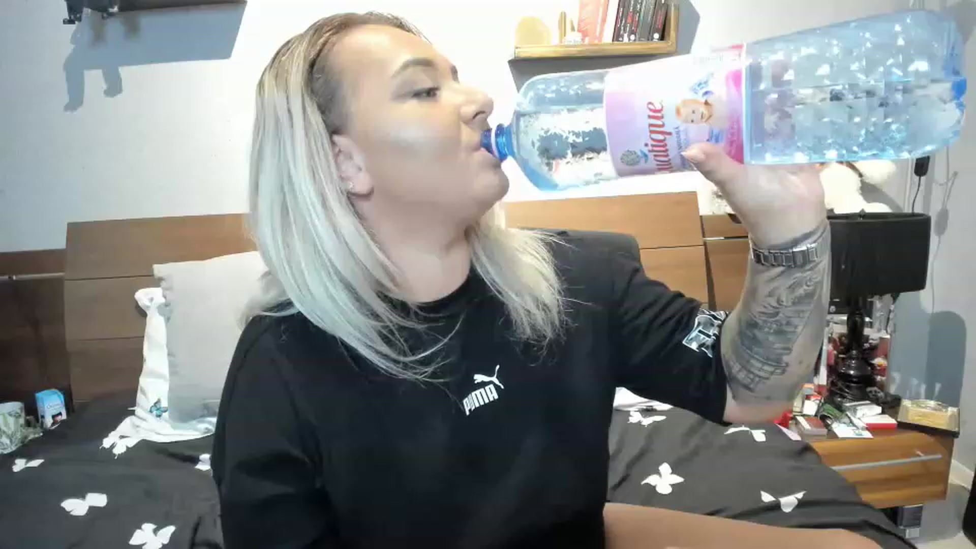 Gallery image thumbnail from LilithTongue_'s myfreecams stream on, 07/11/2023, 13:46 image 4 of 20