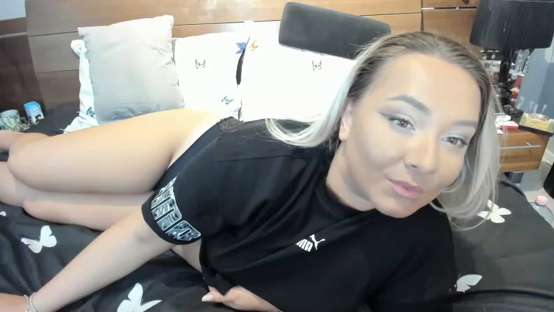 Gallery image thumbnail from LilithTongue_'s myfreecams stream on, 07/11/2023, 13:46 image 17 of 20