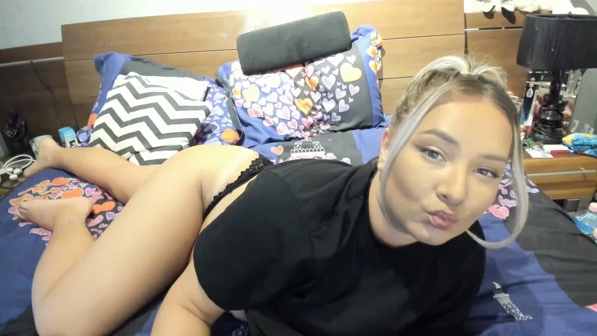 Gallery image thumbnail from LilithTongue_'s myfreecams stream on, 07/15/2023, 12:51 image 11 of 20