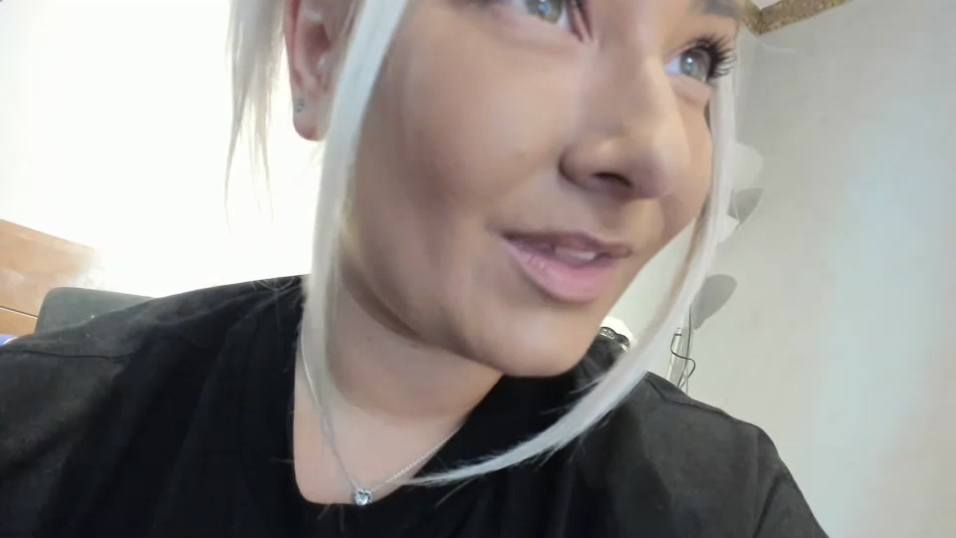 Gallery image thumbnail from LilithTongue_'s myfreecams stream on, 07/15/2023, 12:51 image 9 of 20