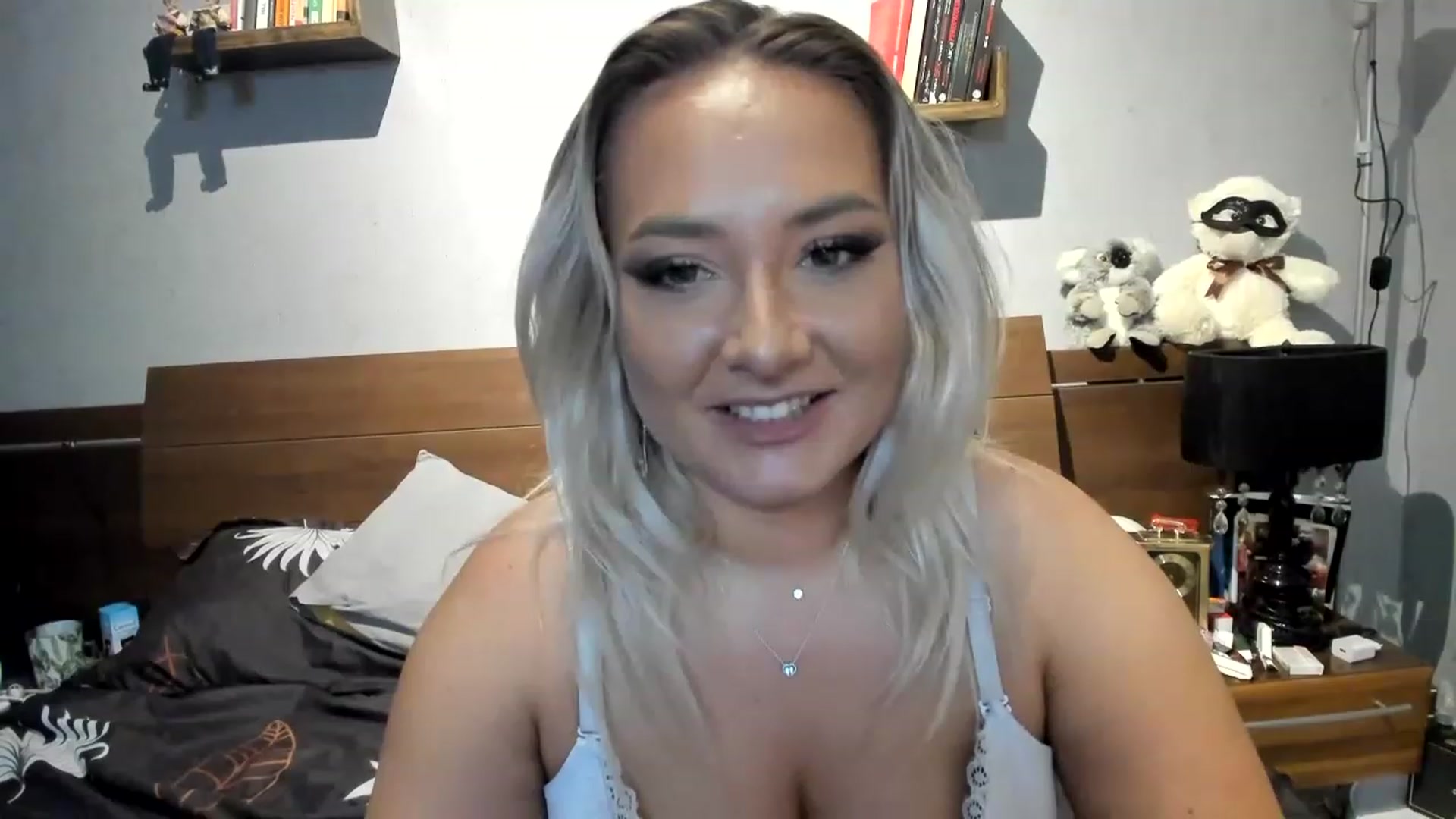 Gallery image thumbnail from LilithTongue_'s myfreecams stream on, 07/21/2023, 15:39 image 20 of 20