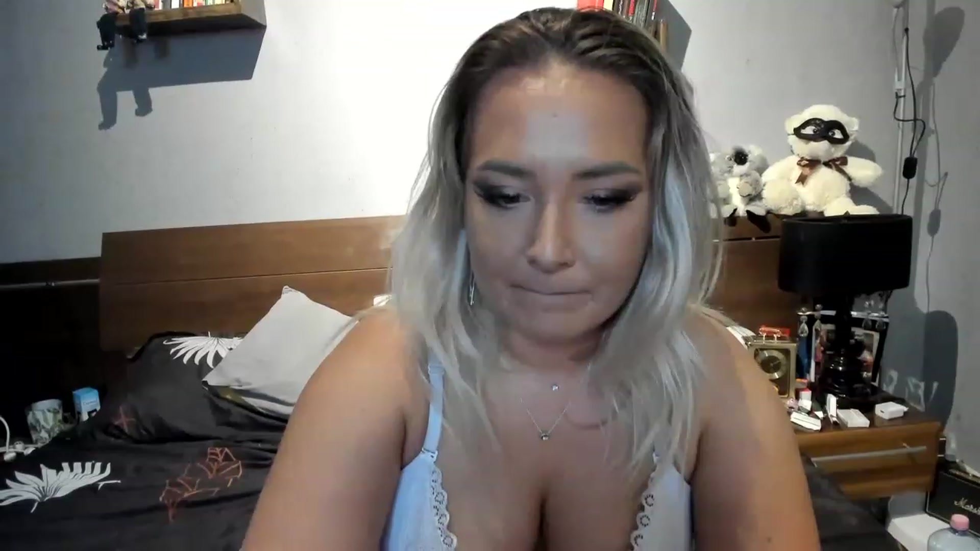 Gallery image thumbnail from LilithTongue_'s myfreecams stream on, 07/21/2023, 15:39 image 12 of 20
