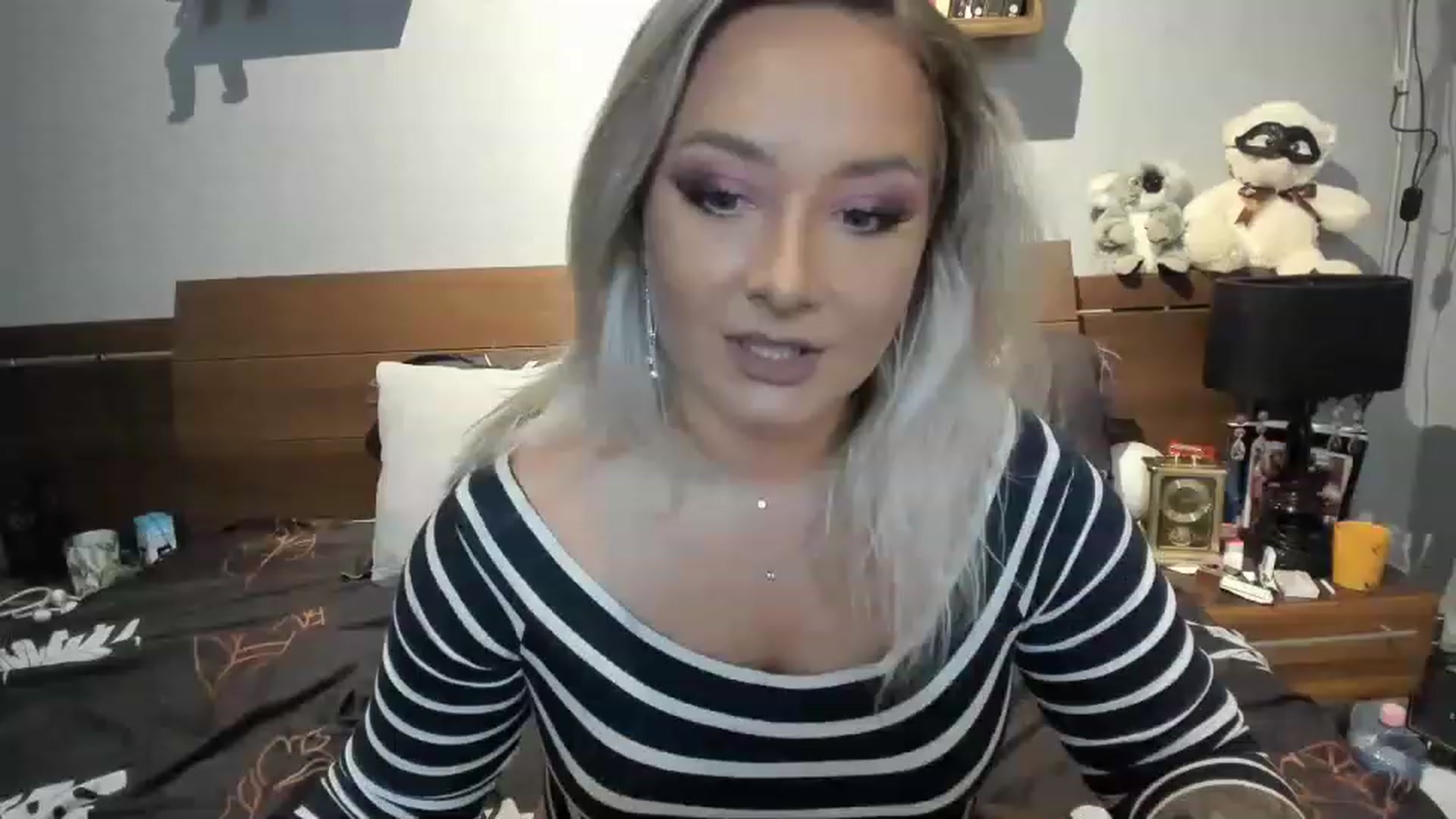 Gallery image thumbnail from LilithTongue_'s myfreecams stream on, 07/22/2023, 12:13 image 20 of 20