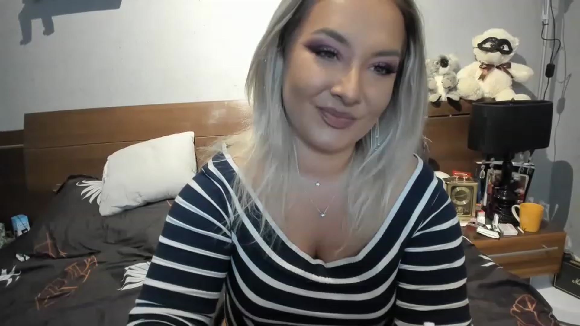Gallery image thumbnail from LilithTongue_'s myfreecams stream on, 07/22/2023, 12:13 image 3 of 20