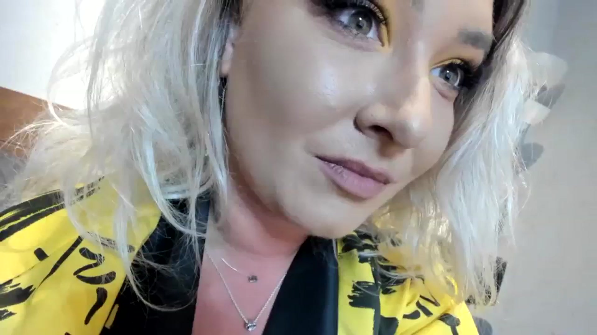 Gallery image thumbnail from LilithTongue_'s myfreecams stream on, 07/25/2023, 15:16 image 18 of 20