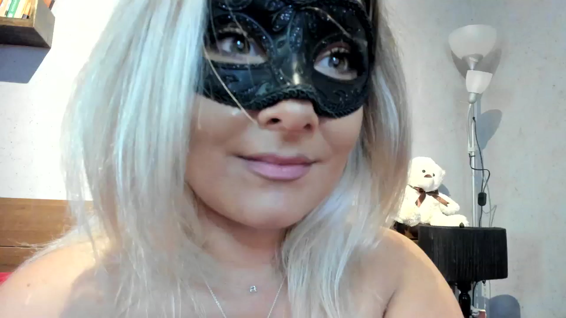 Gallery image thumbnail from LilithTongue_'s myfreecams stream on, 08/05/2023, 15:10 image 19 of 20