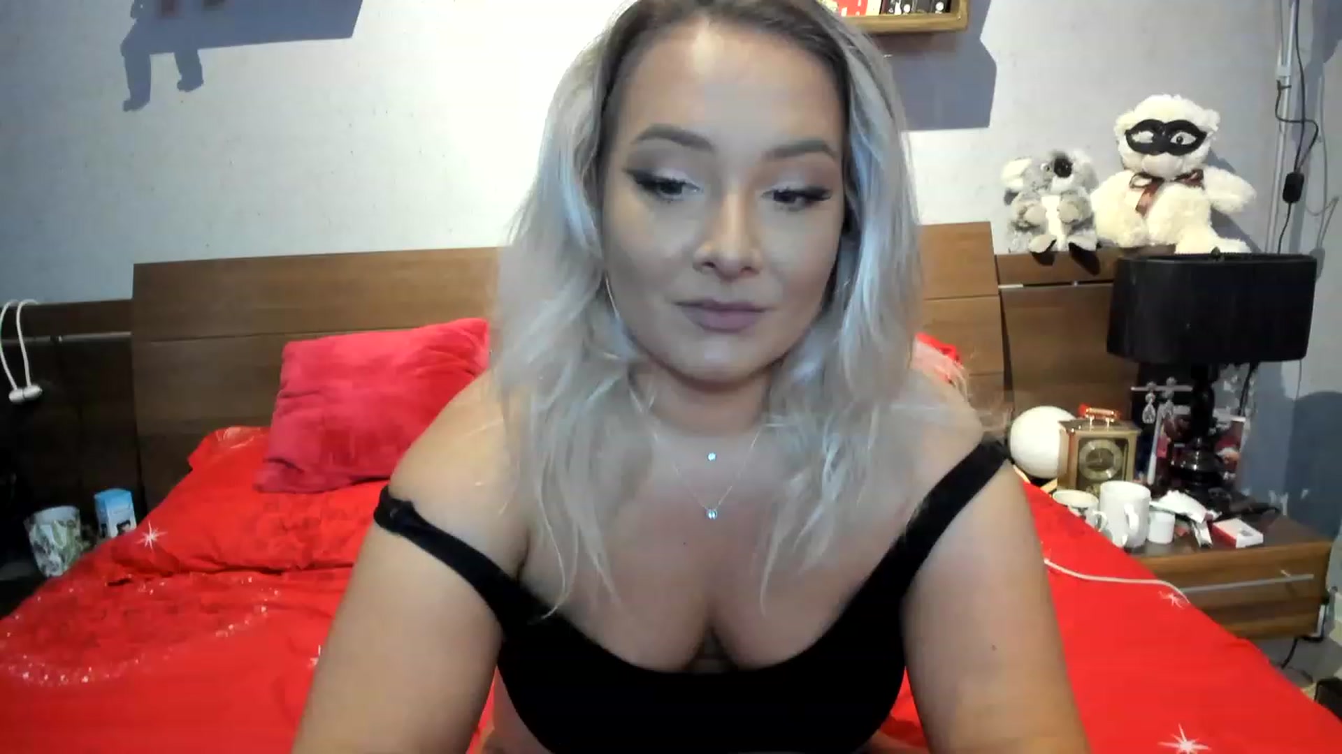 Gallery image thumbnail from LilithTongue_'s myfreecams stream on, 08/07/2023, 13:36 image 8 of 20