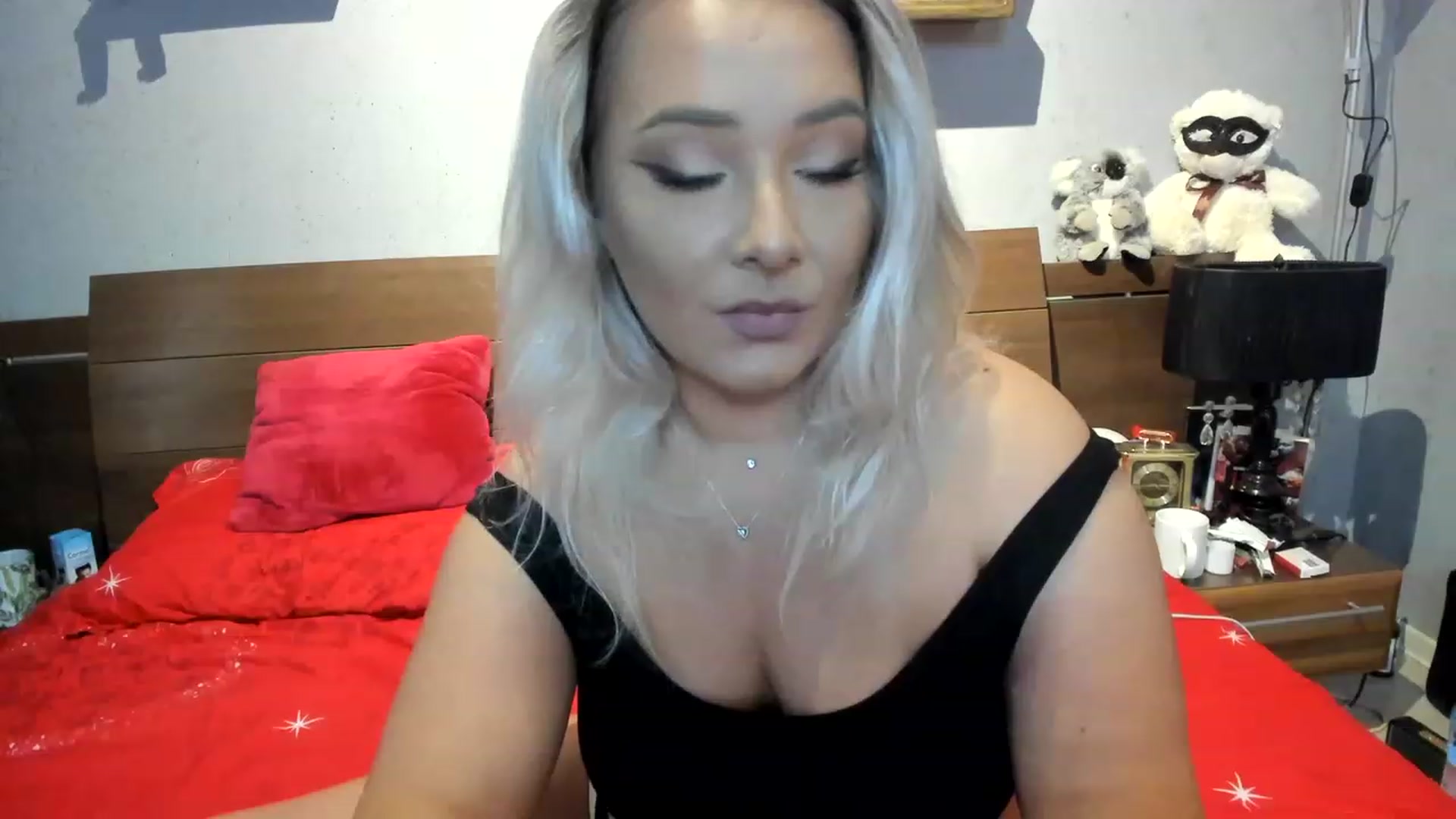 Gallery image thumbnail from LilithTongue_'s myfreecams stream on, 08/07/2023, 13:36 image 12 of 20