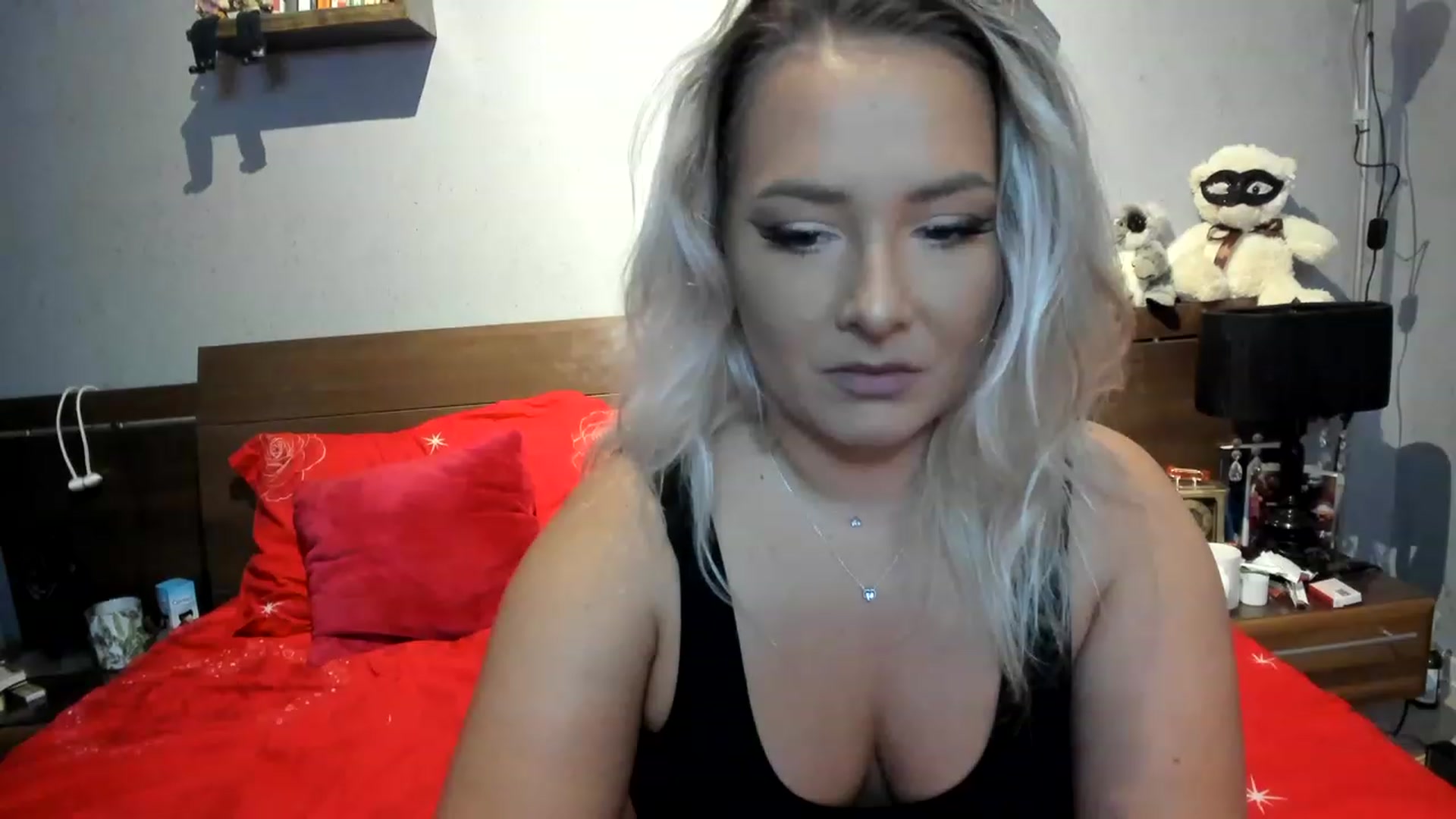 Gallery image thumbnail from LilithTongue_'s myfreecams stream on, 08/07/2023, 13:36 image 19 of 20
