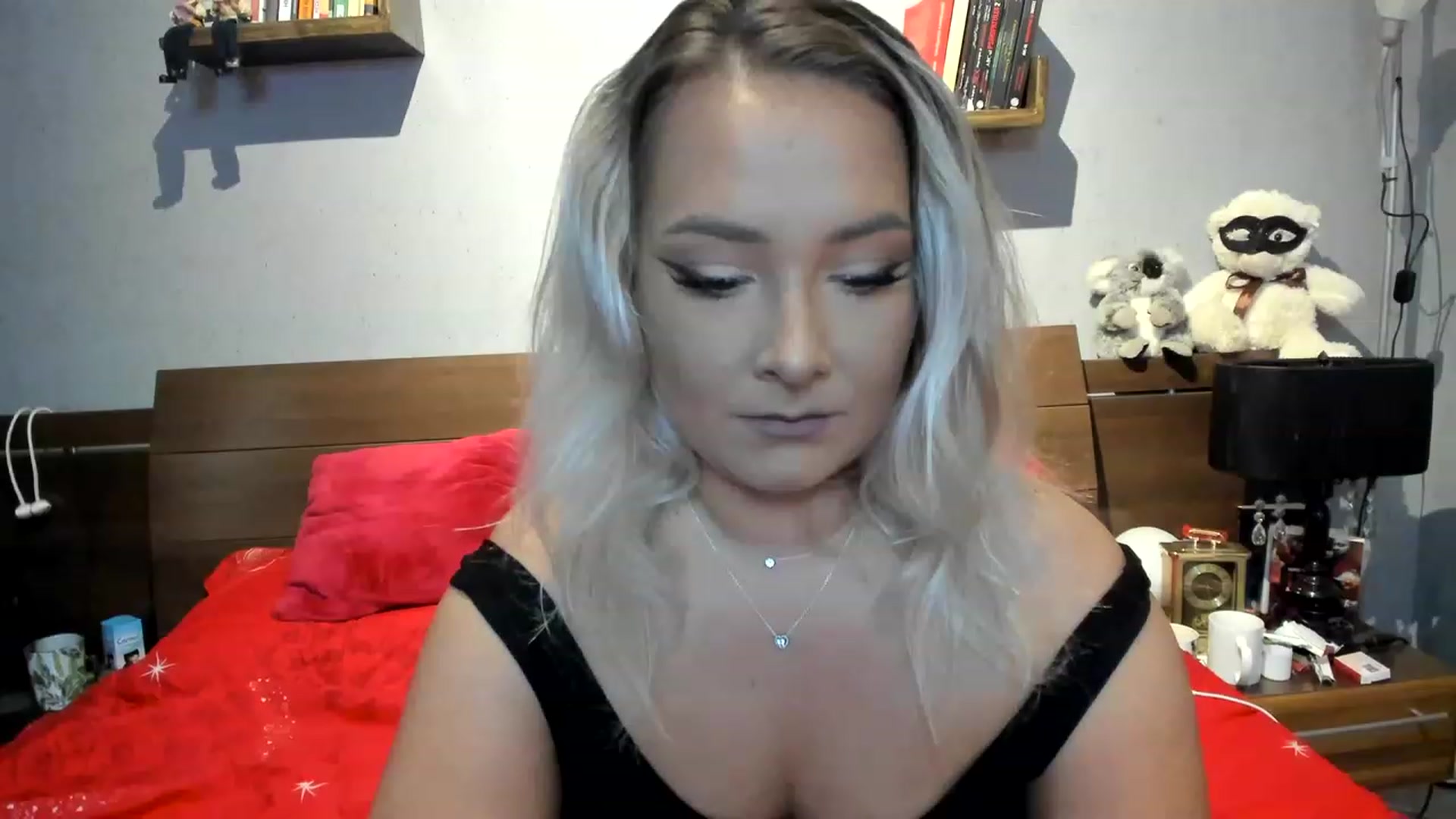 Gallery image thumbnail from LilithTongue_'s myfreecams stream on, 08/07/2023, 13:36 image 15 of 20