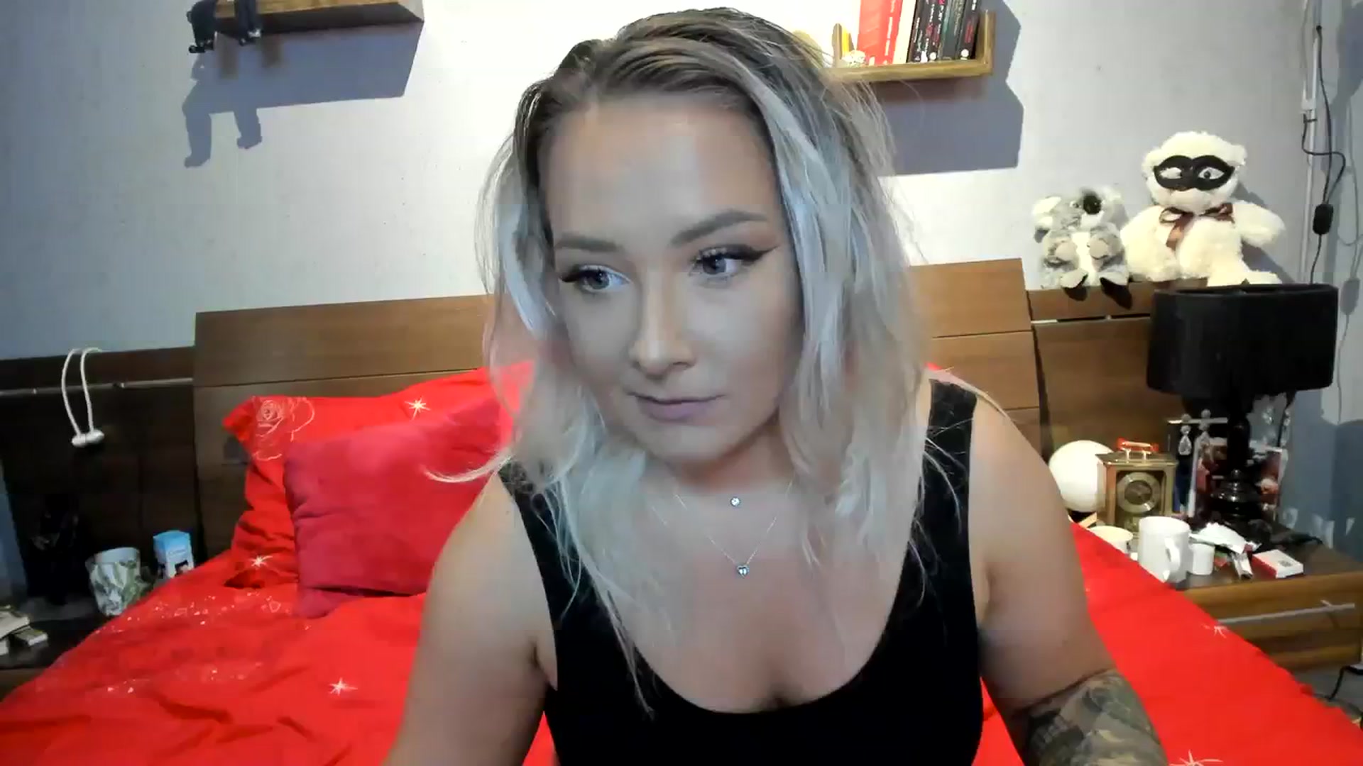 Gallery image thumbnail from LilithTongue_'s myfreecams stream on, 08/07/2023, 15:10 image 4 of 20