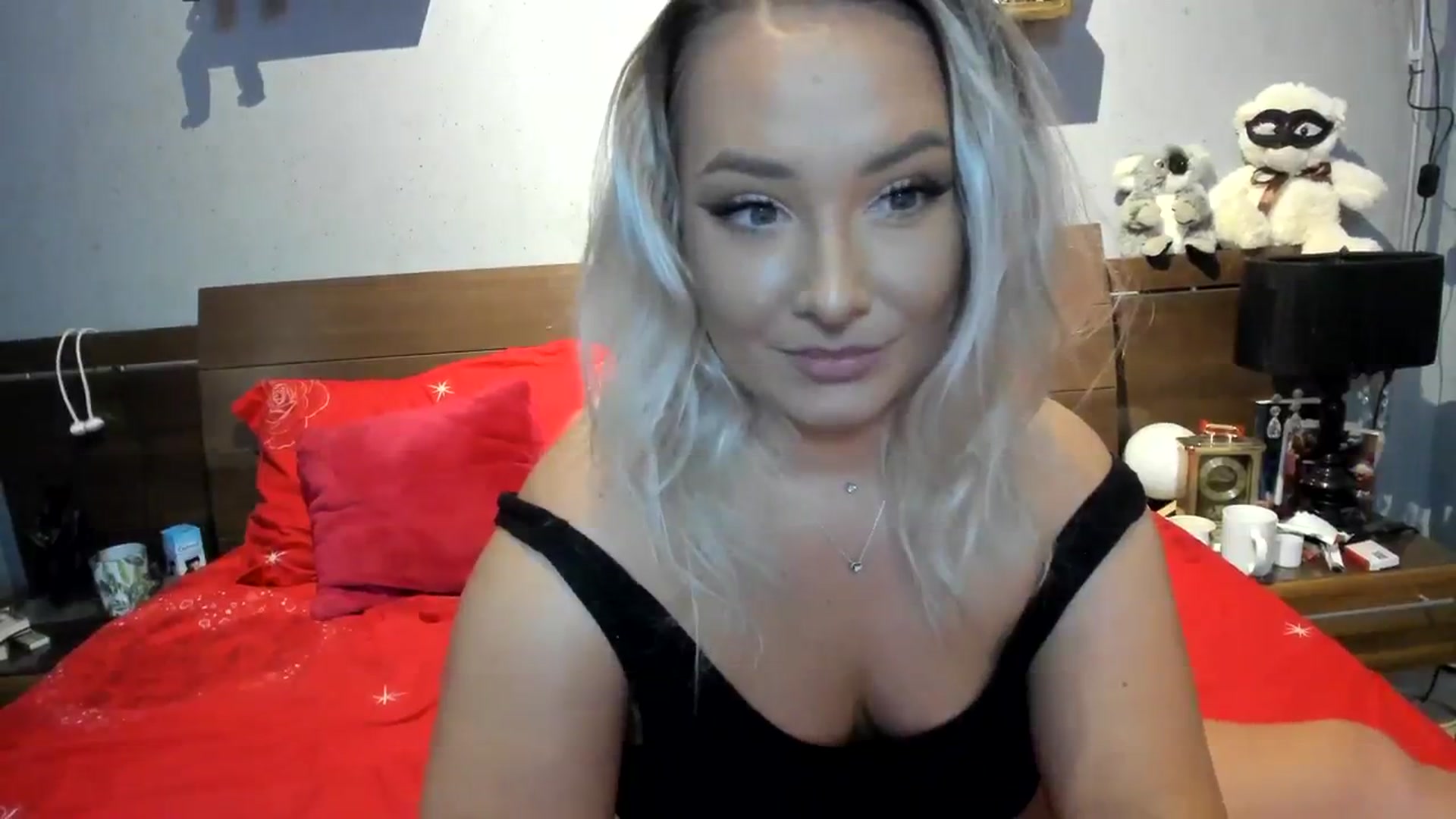 Gallery image thumbnail from LilithTongue_'s myfreecams stream on, 08/07/2023, 15:10 image 10 of 20