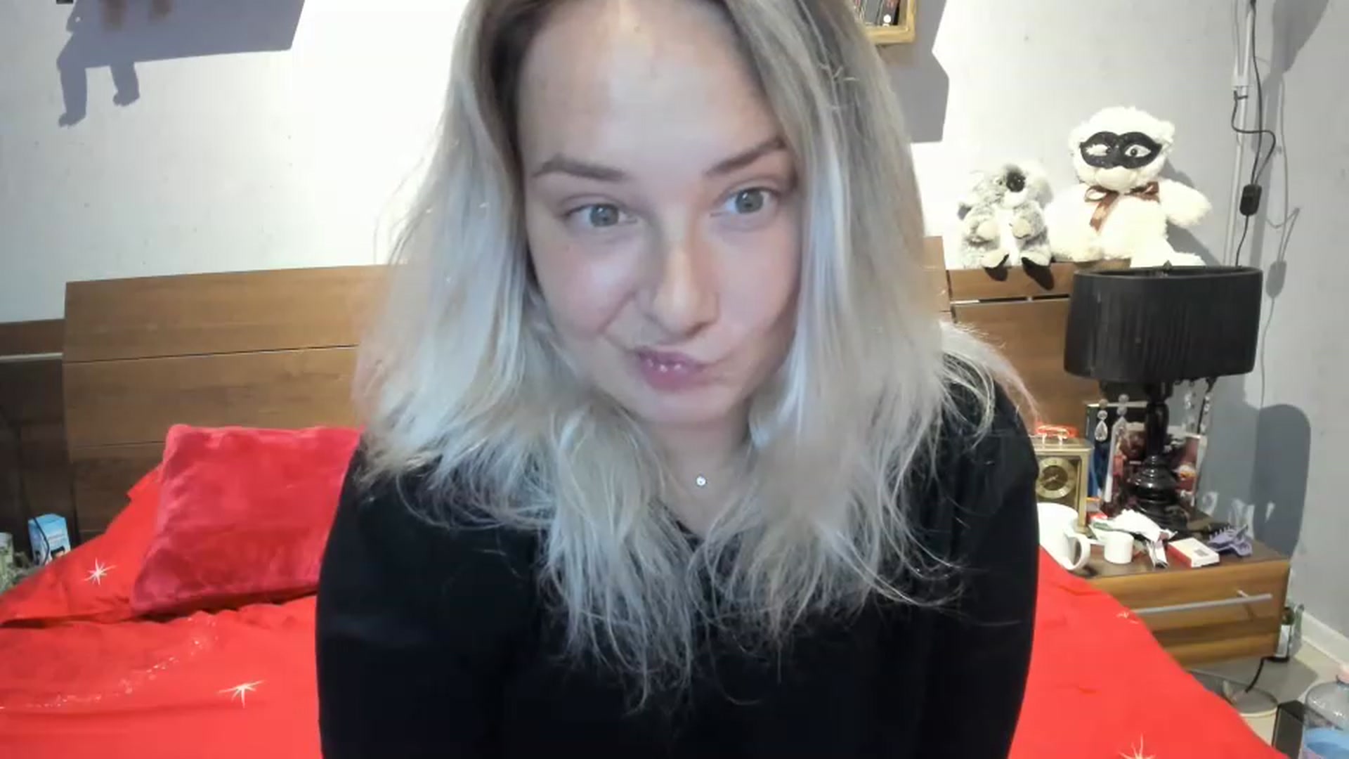 Gallery image thumbnail from LilithTongue_'s myfreecams stream on, 08/08/2023, 12:30 image 15 of 20