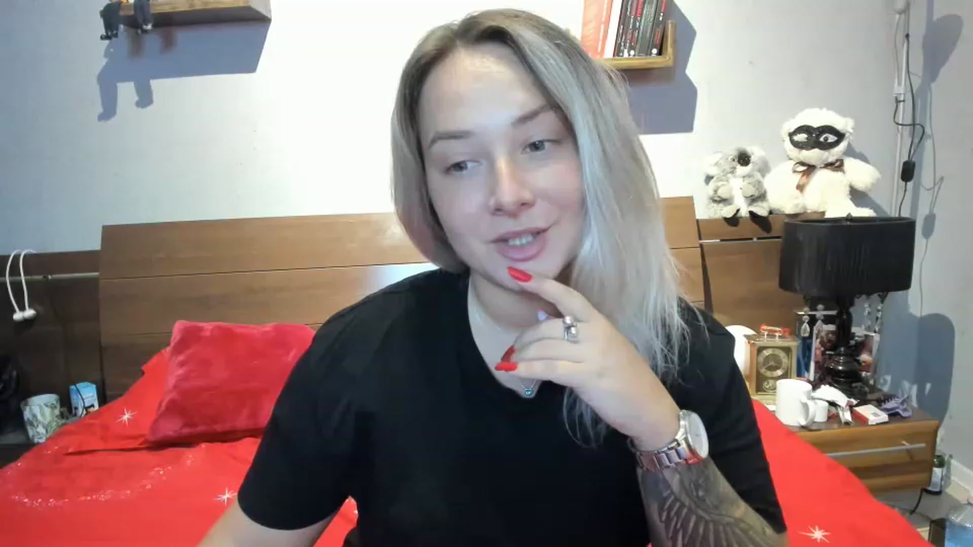 Gallery image thumbnail from LilithTongue_'s myfreecams stream on, 08/08/2023, 12:30 image 2 of 20