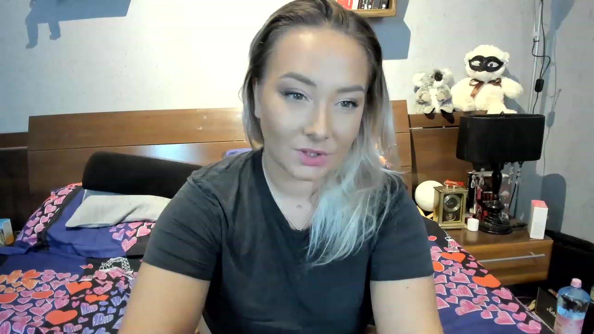 Gallery image thumbnail from LilithTongue_'s myfreecams stream on, 08/18/2023, 13:45 image 20 of 20