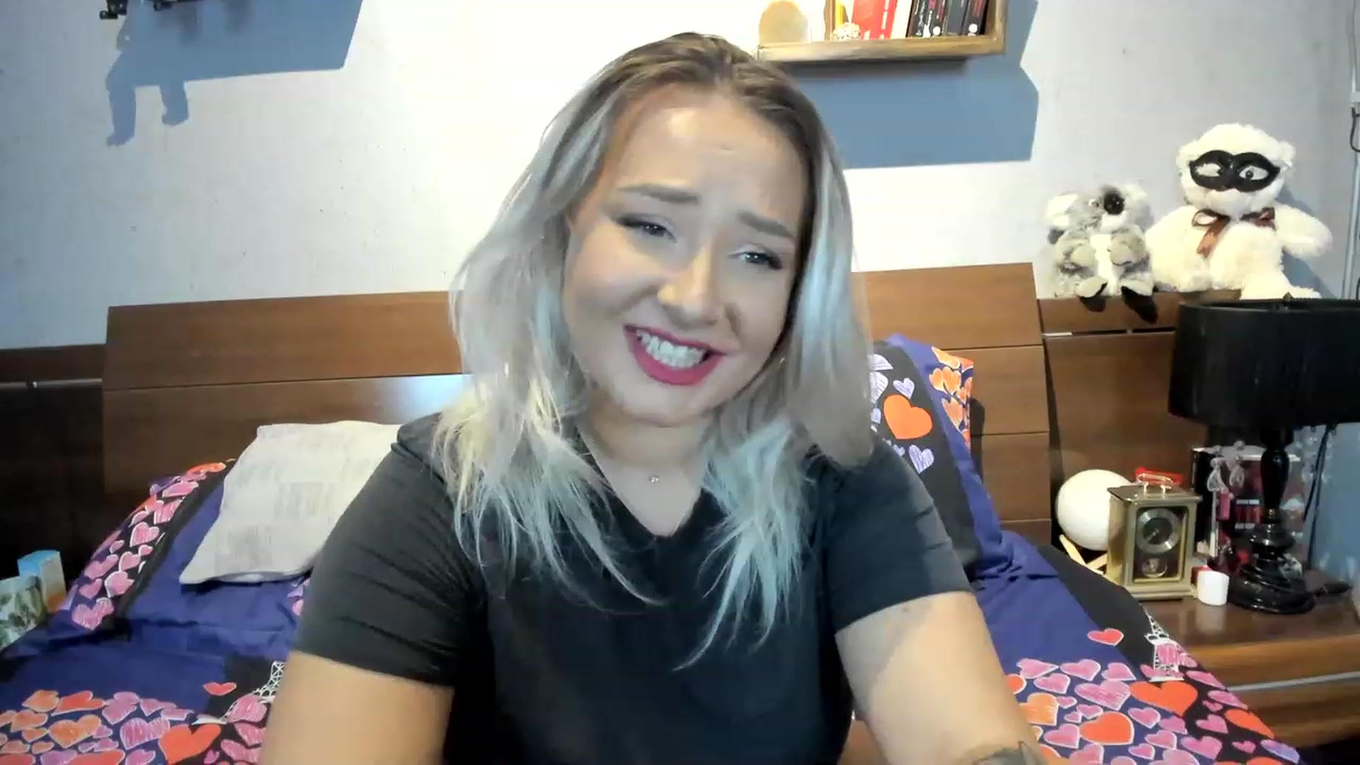 Gallery image thumbnail from LilithTongue_'s myfreecams stream on, 08/18/2023, 13:45 image 12 of 20