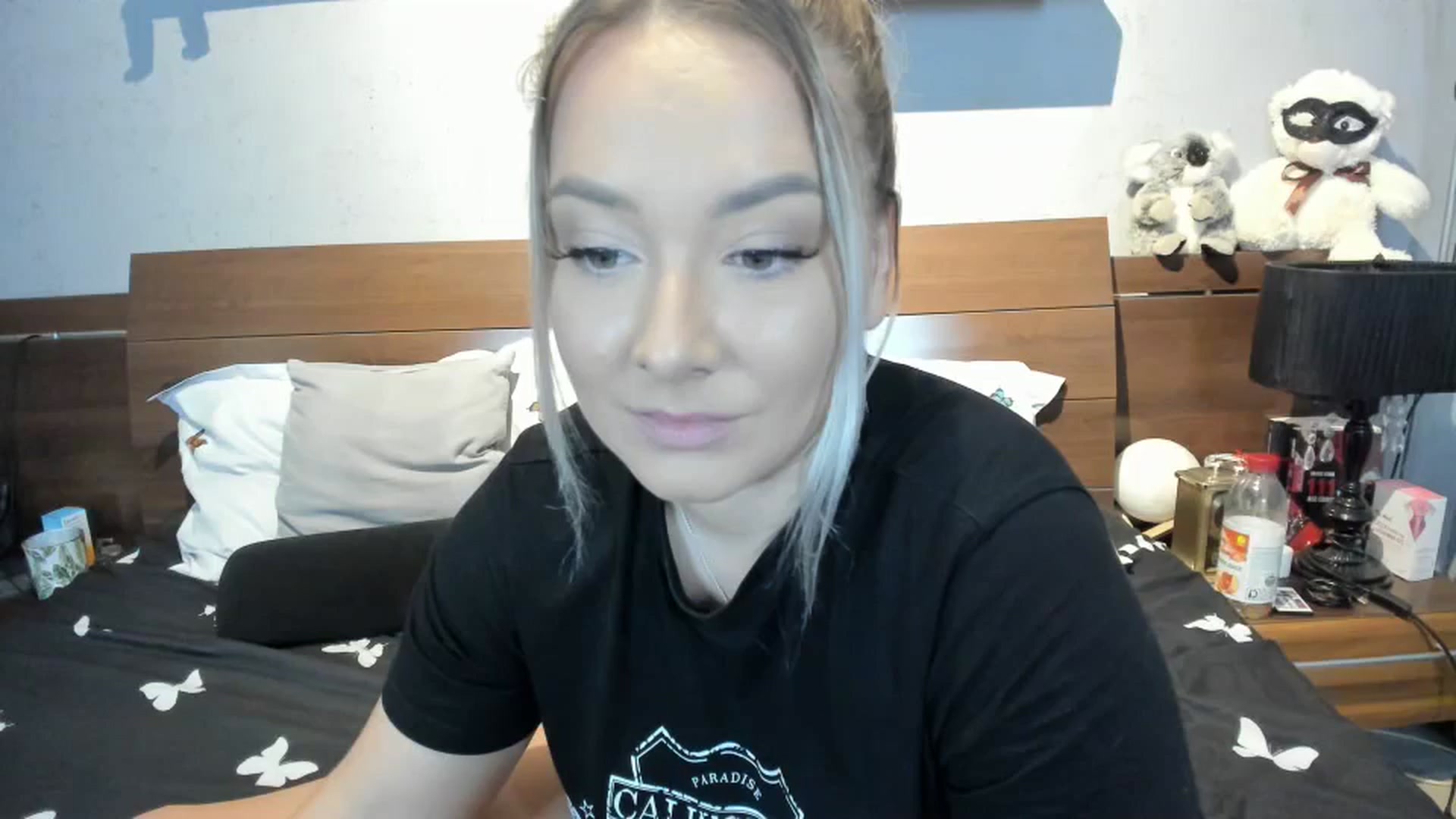 Gallery image thumbnail from LilithTongue_'s myfreecams stream on, 08/31/2023, 15:31 image 10 of 20
