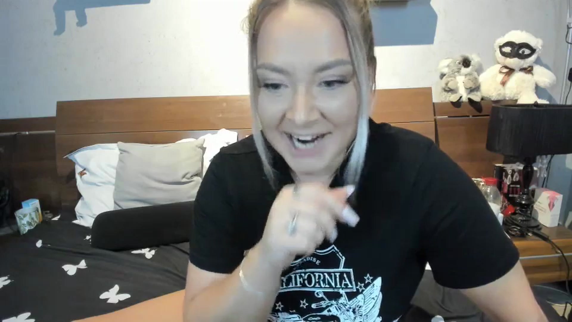 Gallery image thumbnail from LilithTongue_'s myfreecams stream on, 08/31/2023, 15:31 image 14 of 20