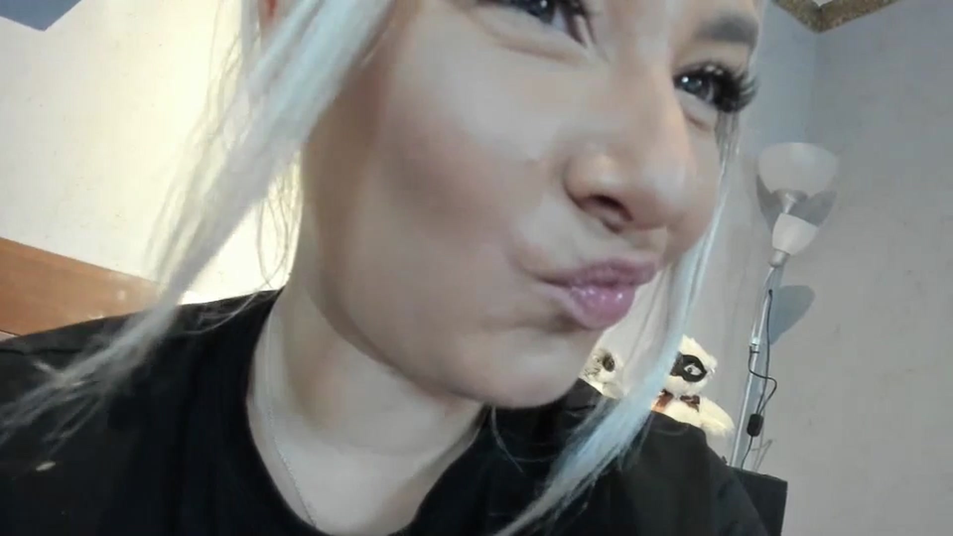 Gallery image thumbnail from LilithTongue_'s myfreecams stream on, 08/31/2023, 15:31 image 7 of 20
