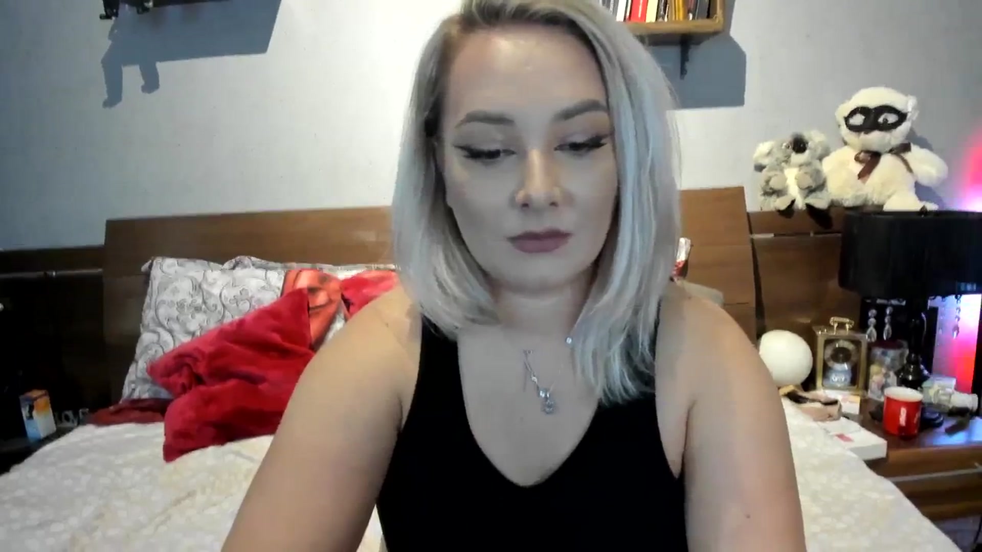 Gallery image thumbnail from LilithTongue_'s myfreecams stream on, 09/25/2023, 11:46 image 11 of 20