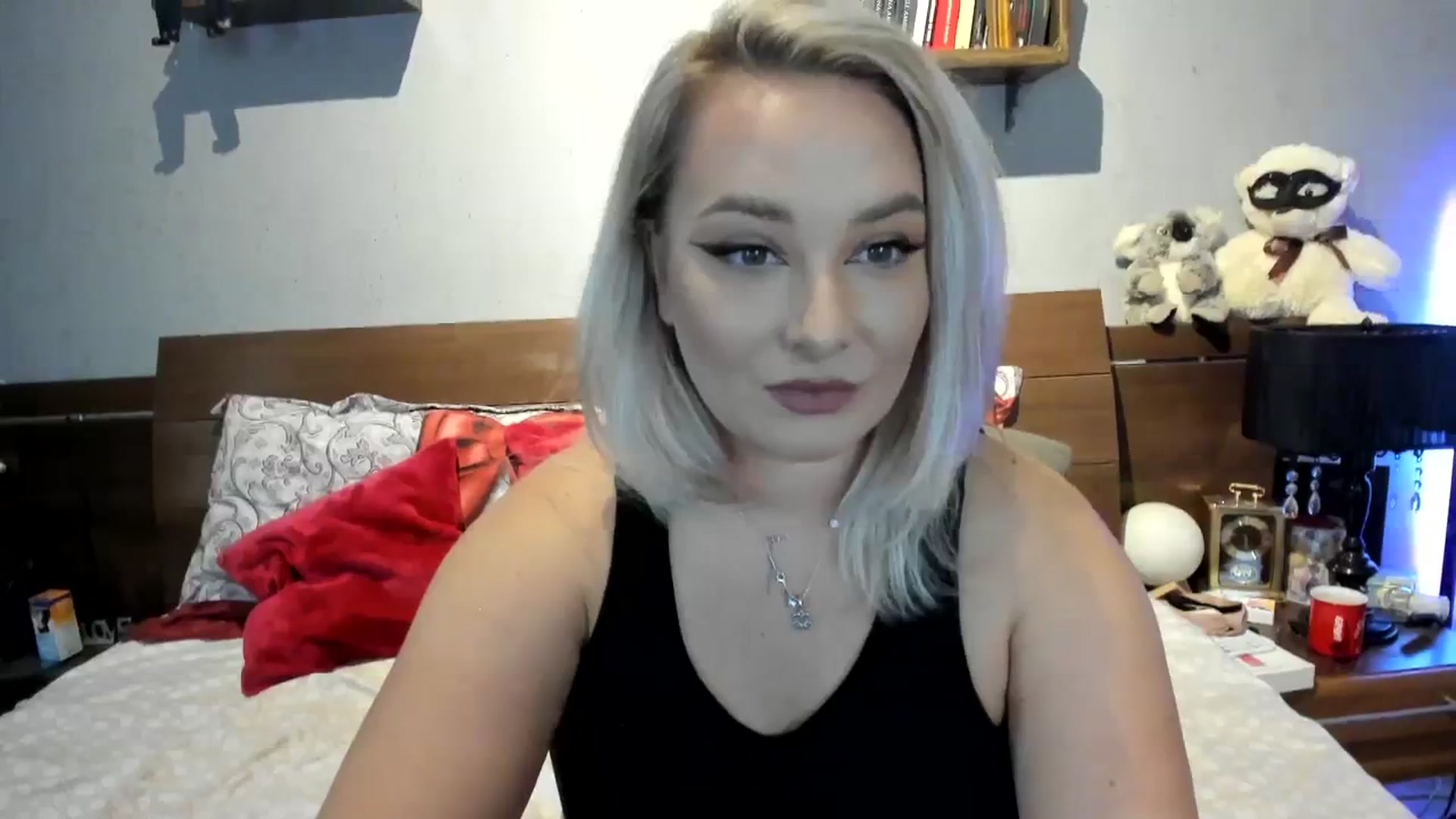 Gallery image thumbnail from LilithTongue_'s myfreecams stream on, 09/25/2023, 11:46 image 14 of 20