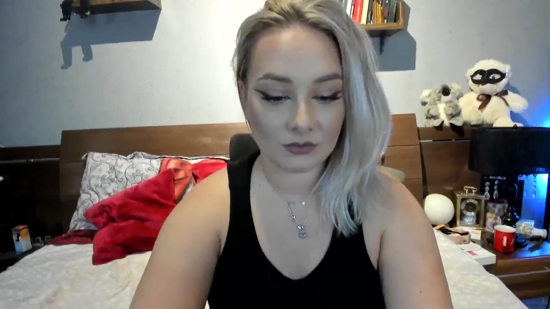 Gallery image thumbnail from LilithTongue_'s myfreecams stream on, 09/25/2023, 11:46 image 3 of 20