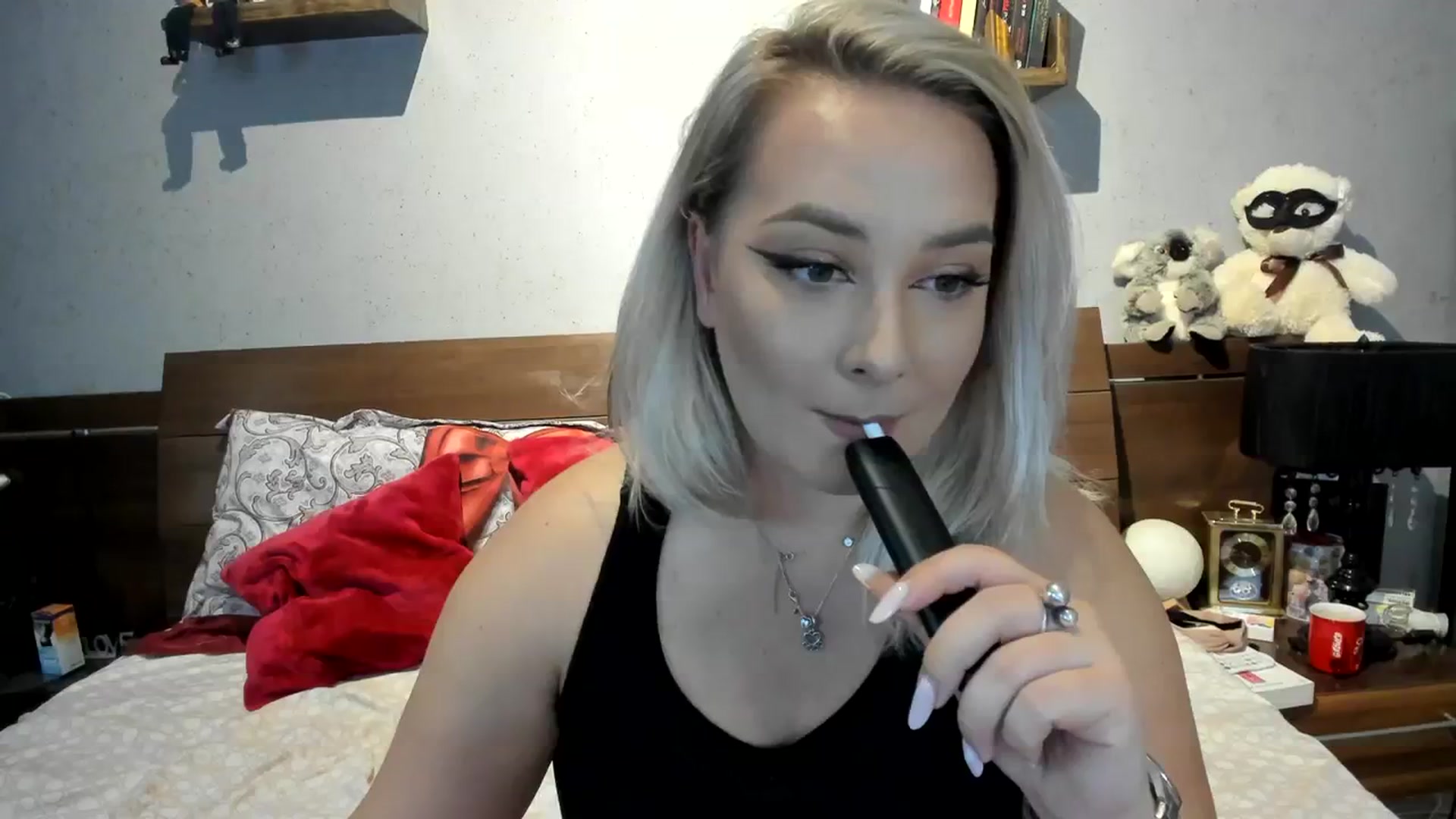Gallery image thumbnail from LilithTongue_'s myfreecams stream on, 09/25/2023, 11:46 image 10 of 20