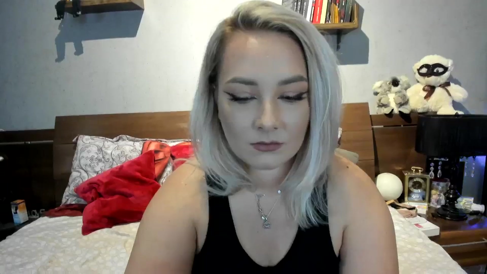 Gallery image thumbnail from LilithTongue_'s myfreecams stream on, 09/25/2023, 11:46 image 19 of 20