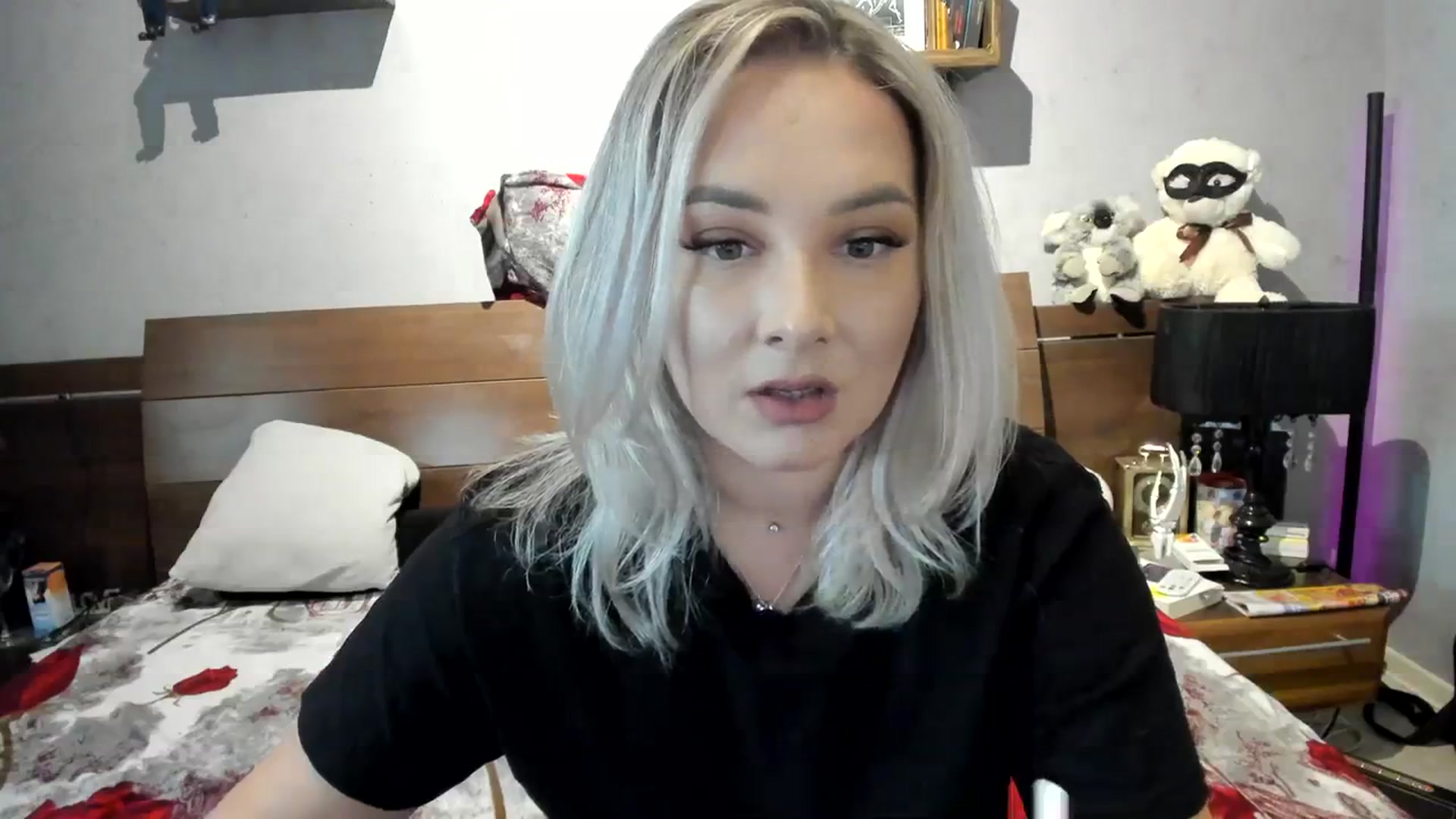 Gallery image thumbnail from LilithTongue_'s myfreecams stream on, 10/19/2023, 13:01 image 16 of 20