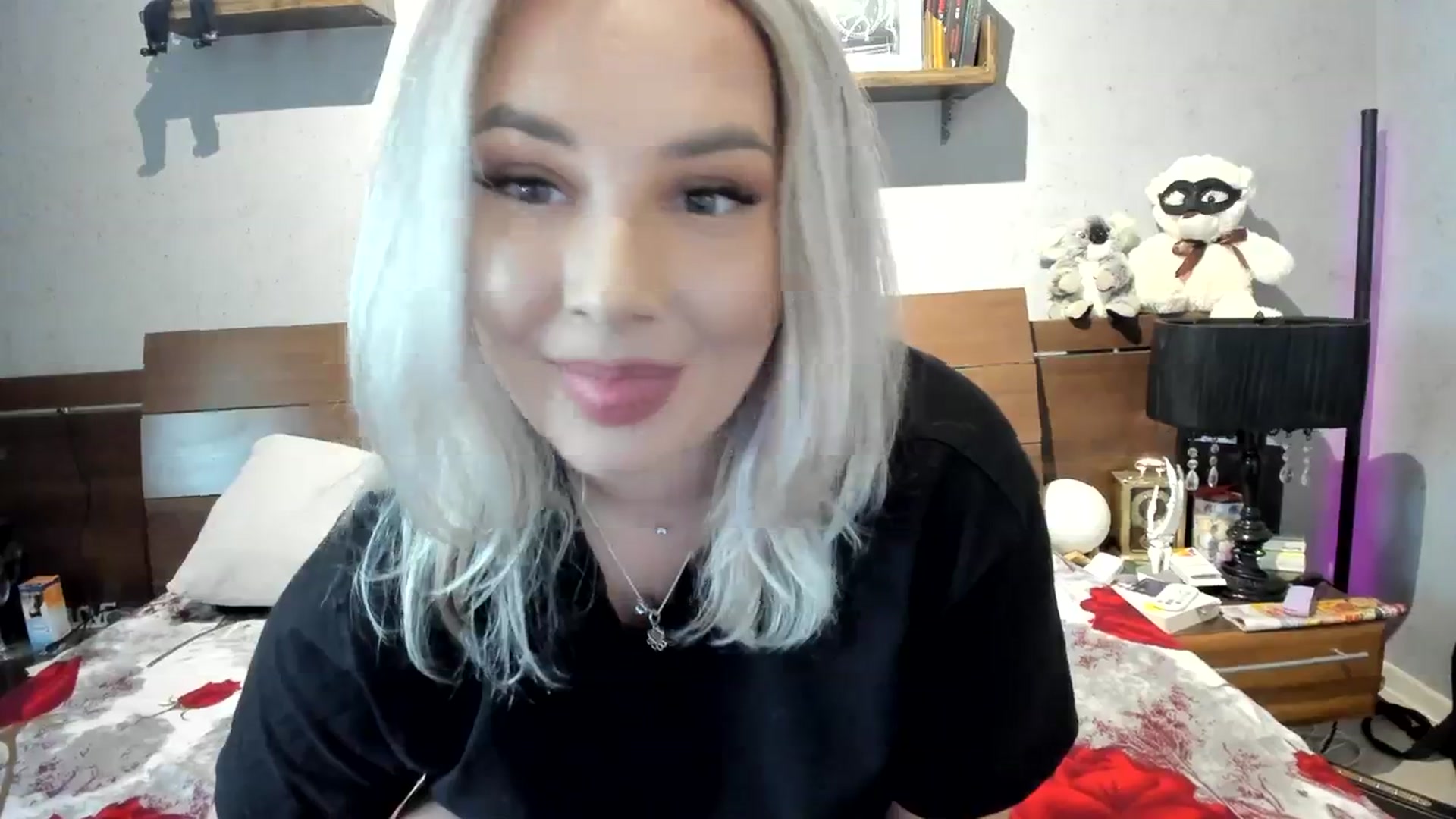Gallery image thumbnail from LilithTongue_'s myfreecams stream on, 10/19/2023, 13:01 image 8 of 20