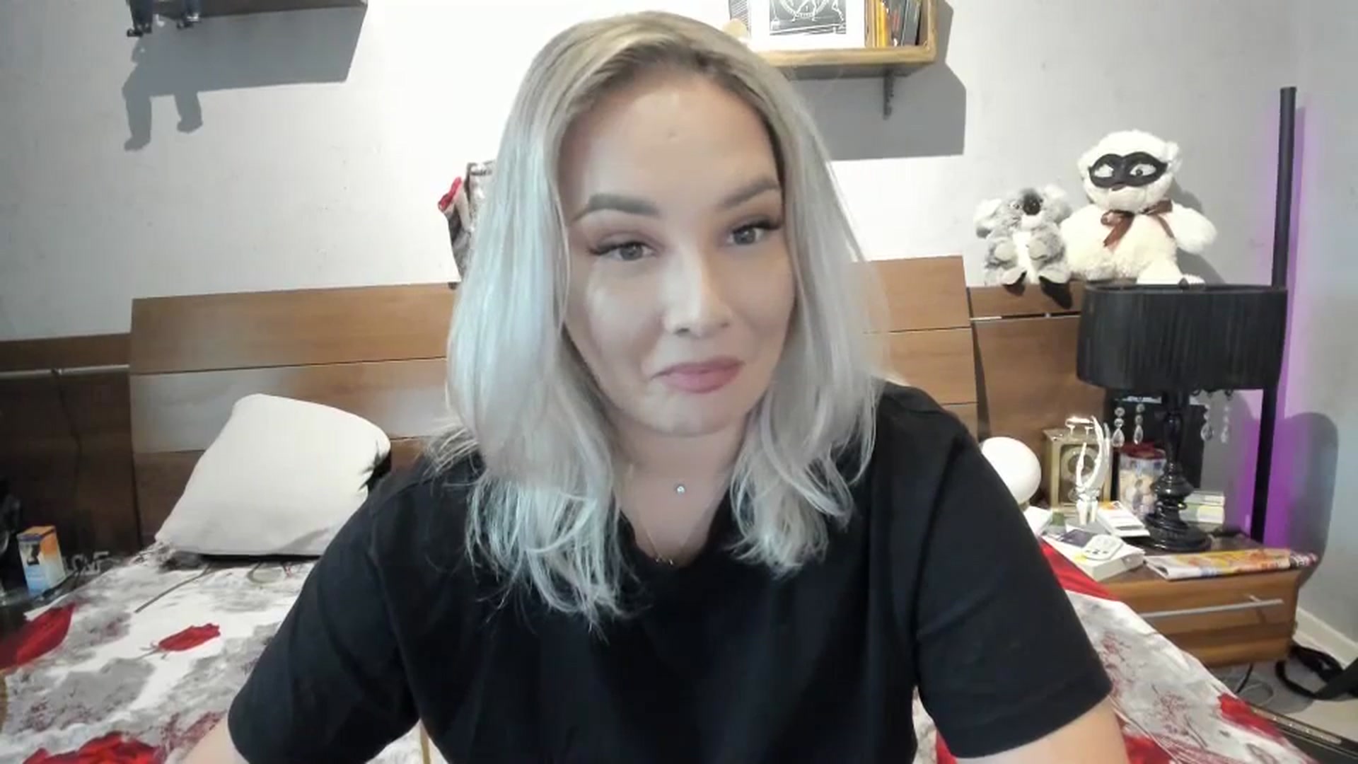 Gallery image thumbnail from LilithTongue_'s myfreecams stream on, 10/19/2023, 13:47 image 3 of 20
