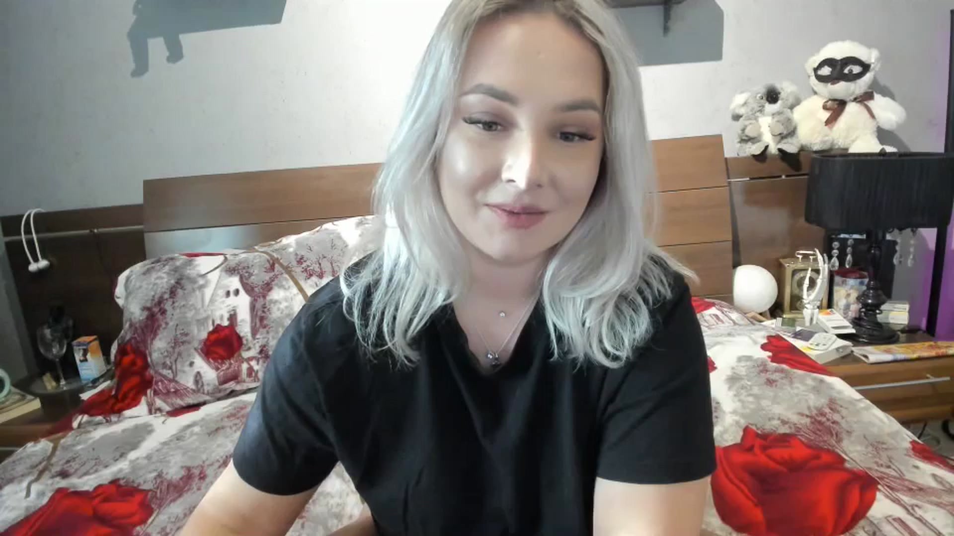 Gallery image thumbnail from LilithTongue_'s myfreecams stream on, 10/19/2023, 13:47 image 17 of 20