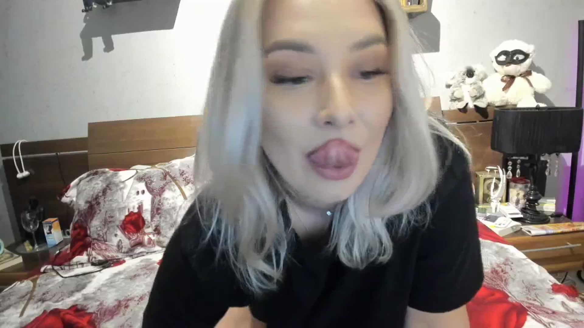 Gallery image thumbnail from LilithTongue_'s myfreecams stream on, 10/19/2023, 15:00 image 4 of 20