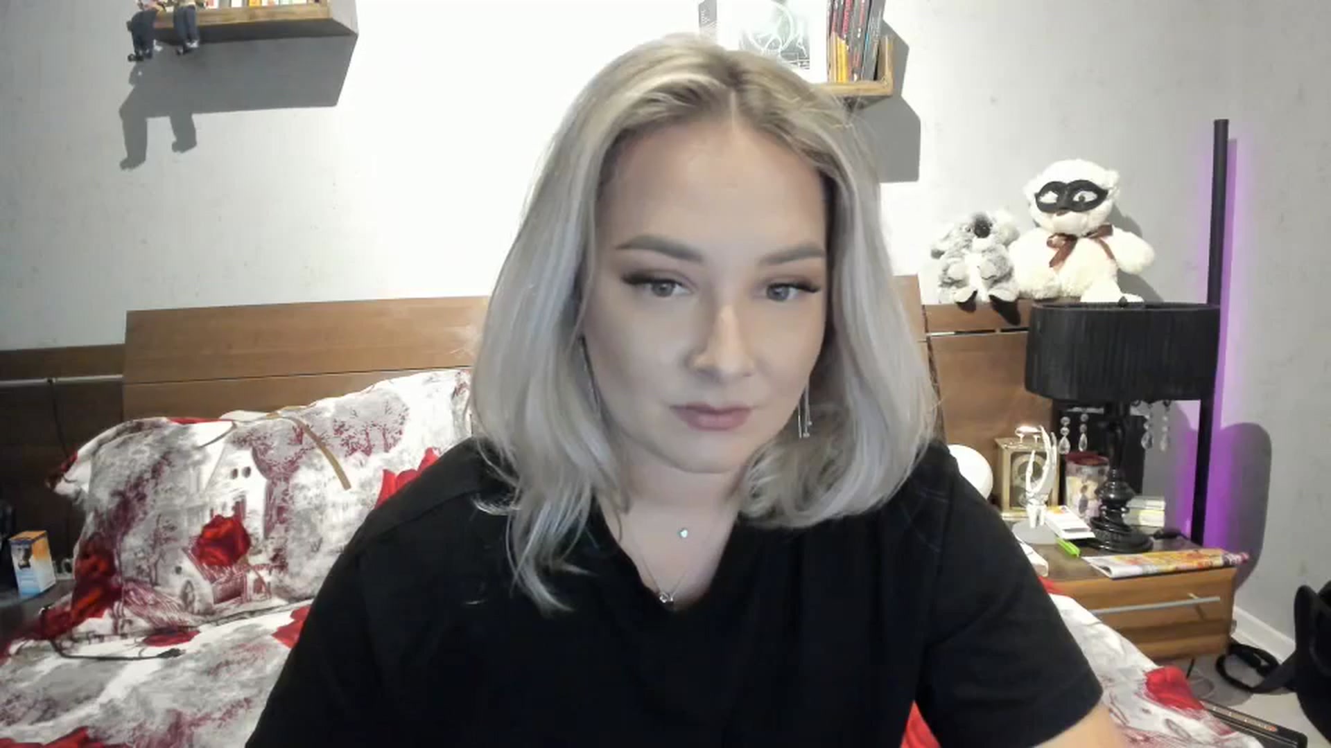 Gallery image thumbnail from LilithTongue_'s myfreecams stream on, 10/19/2023, 15:00 image 18 of 20