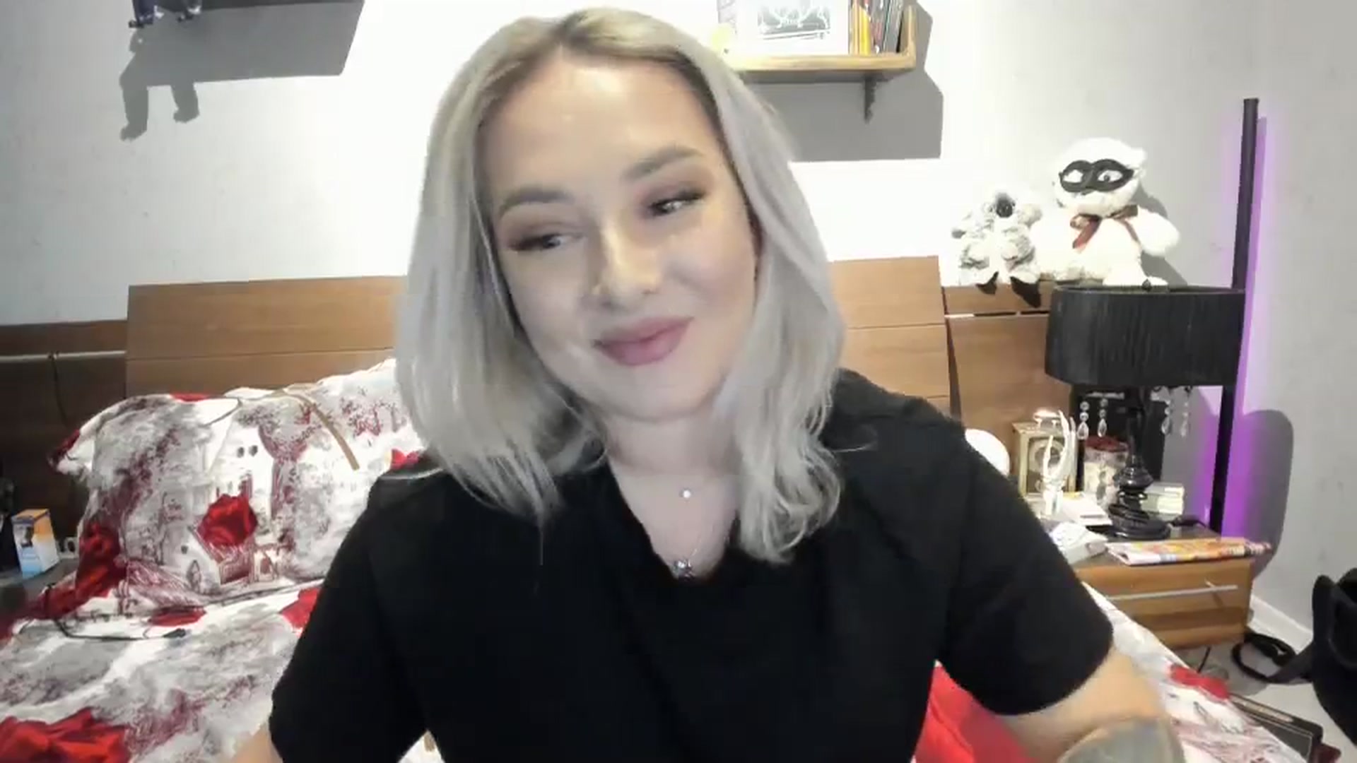 Gallery image thumbnail from LilithTongue_'s myfreecams stream on, 10/19/2023, 15:00 image 12 of 20