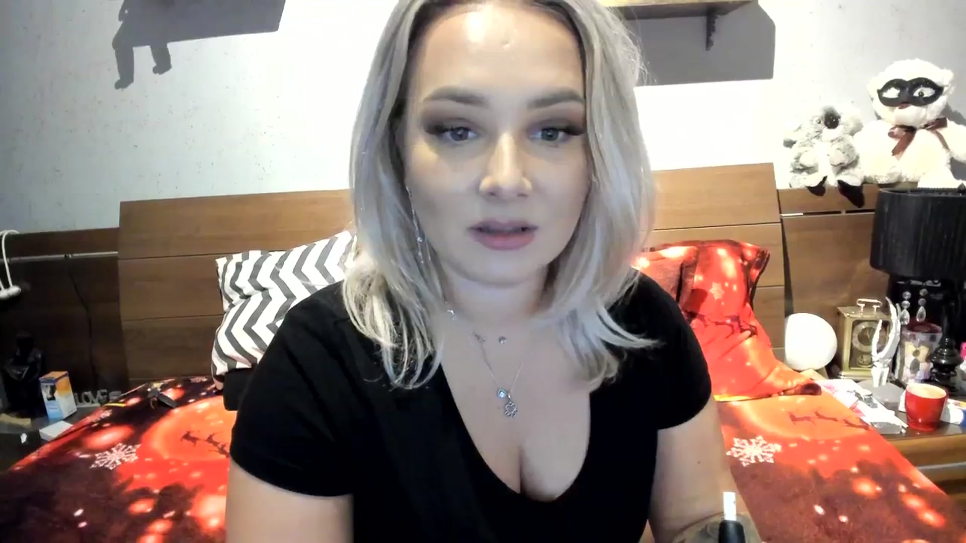 Gallery image thumbnail from LilithTongue_'s myfreecams stream on, 10/23/2023, 16:02 image 17 of 20