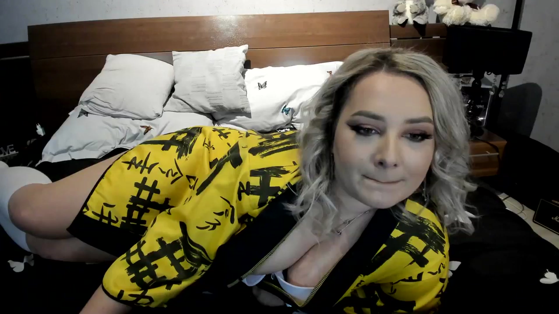 Gallery image thumbnail from LilithTongue_'s myfreecams stream on, 02/15/2024, 14:25 image 8 of 20