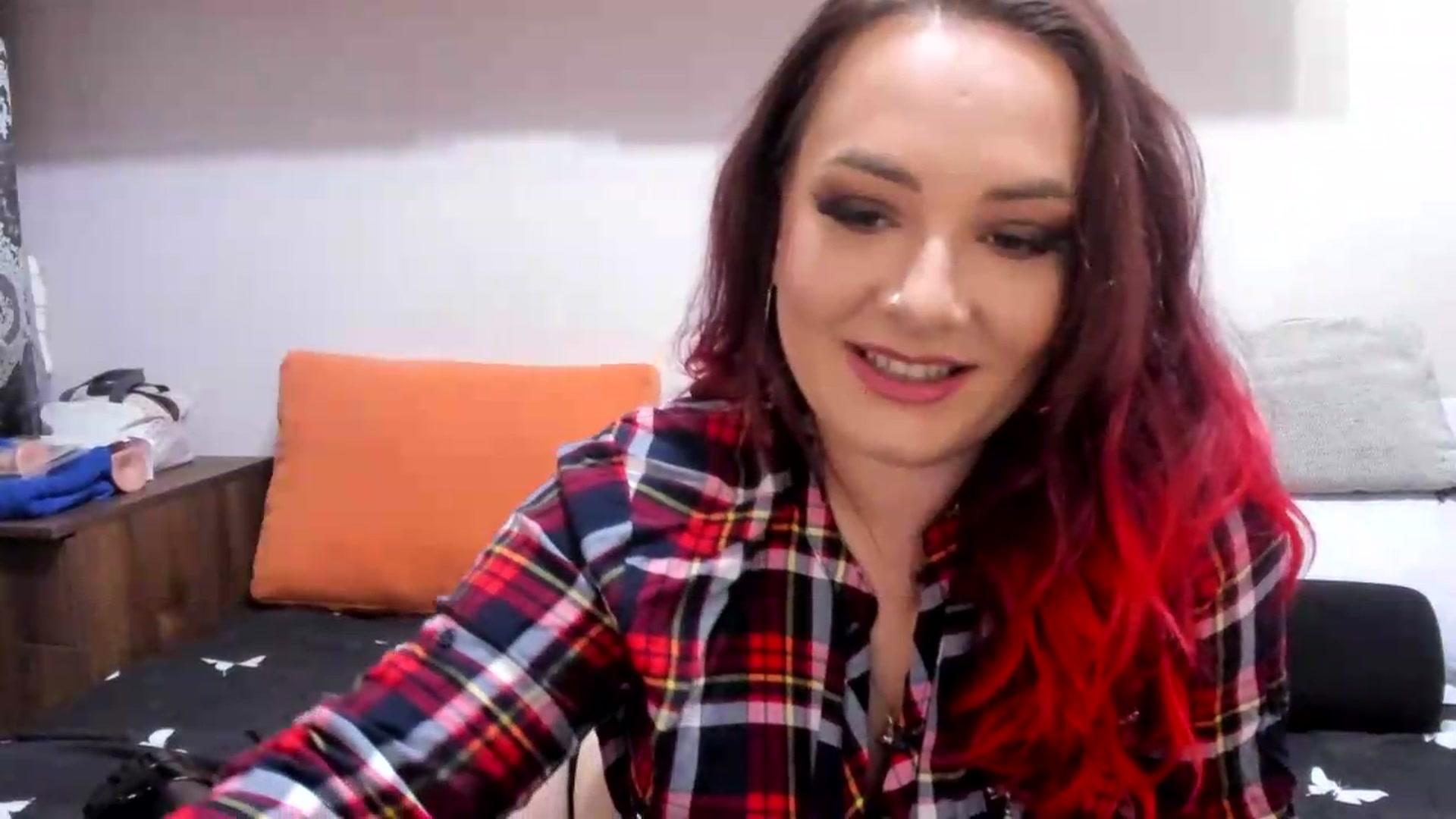Gallery image thumbnail from LilithTongue_'s myfreecams stream on, 08/09/2026, 09:52 image 19 of 20