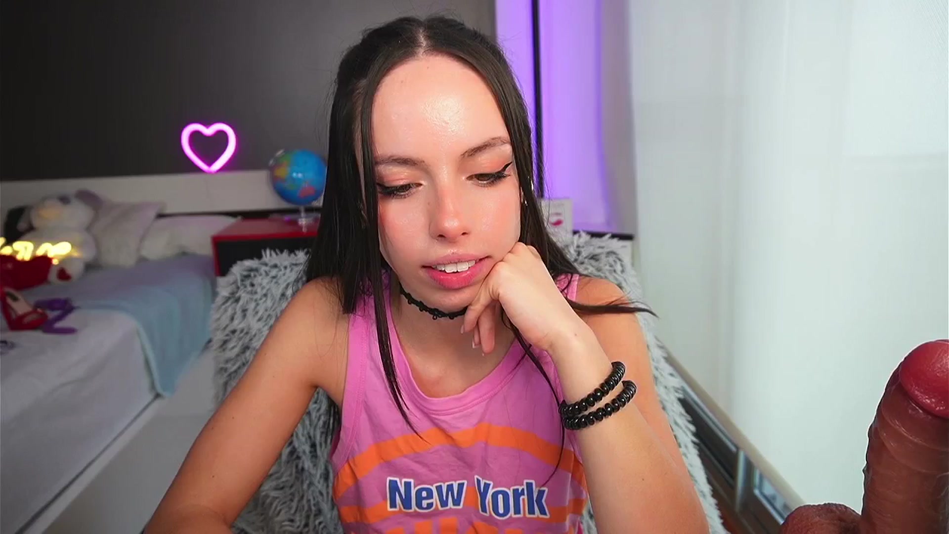 Gallery image thumbnail from Lill_Dayna's myfreecams stream on, 02/25/2025, 12:04 image 3 of 20