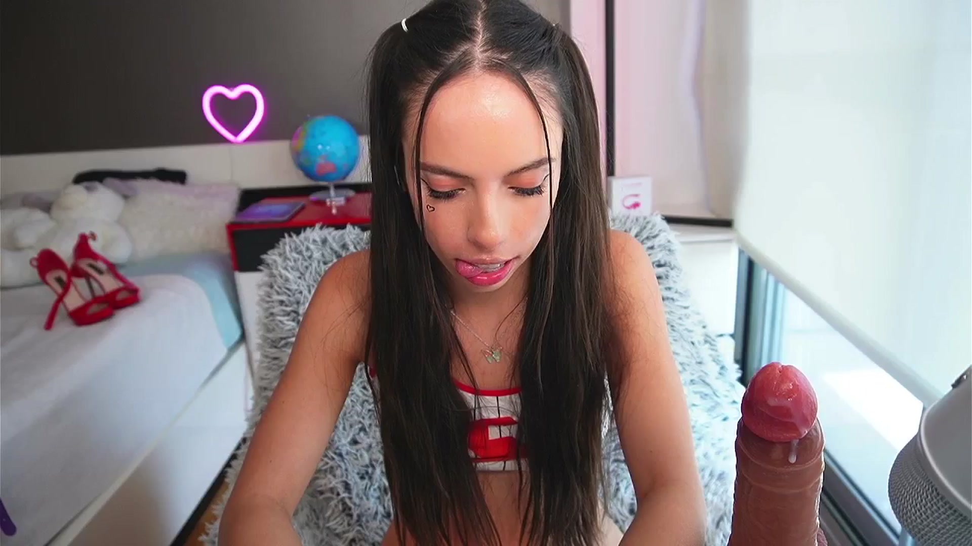 Gallery image thumbnail from Lill_Dayna's myfreecams stream on, 03/23/2025, 13:54 image 9 of 20