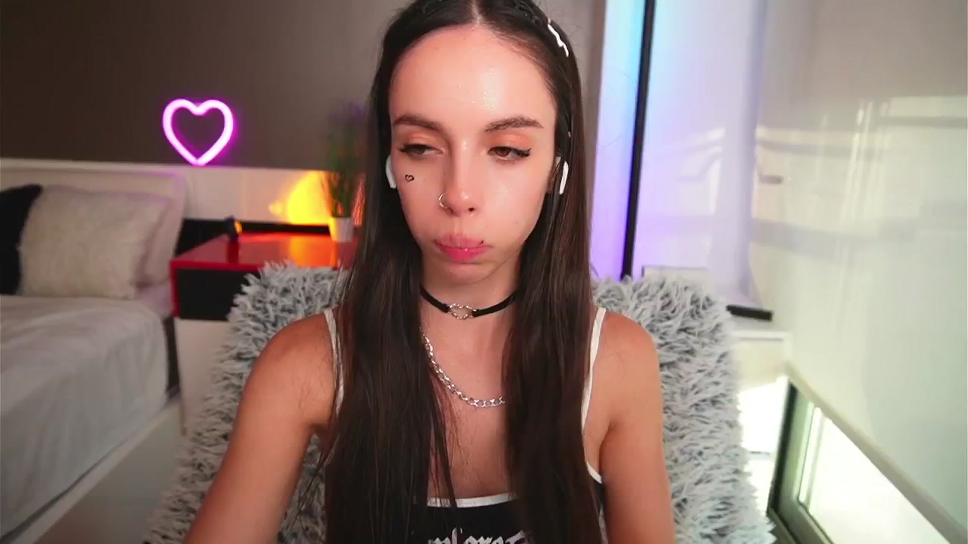 Gallery image thumbnail from Lill_Dayna's myfreecams stream on, 04/20/2025, 19:03 image 4 of 20