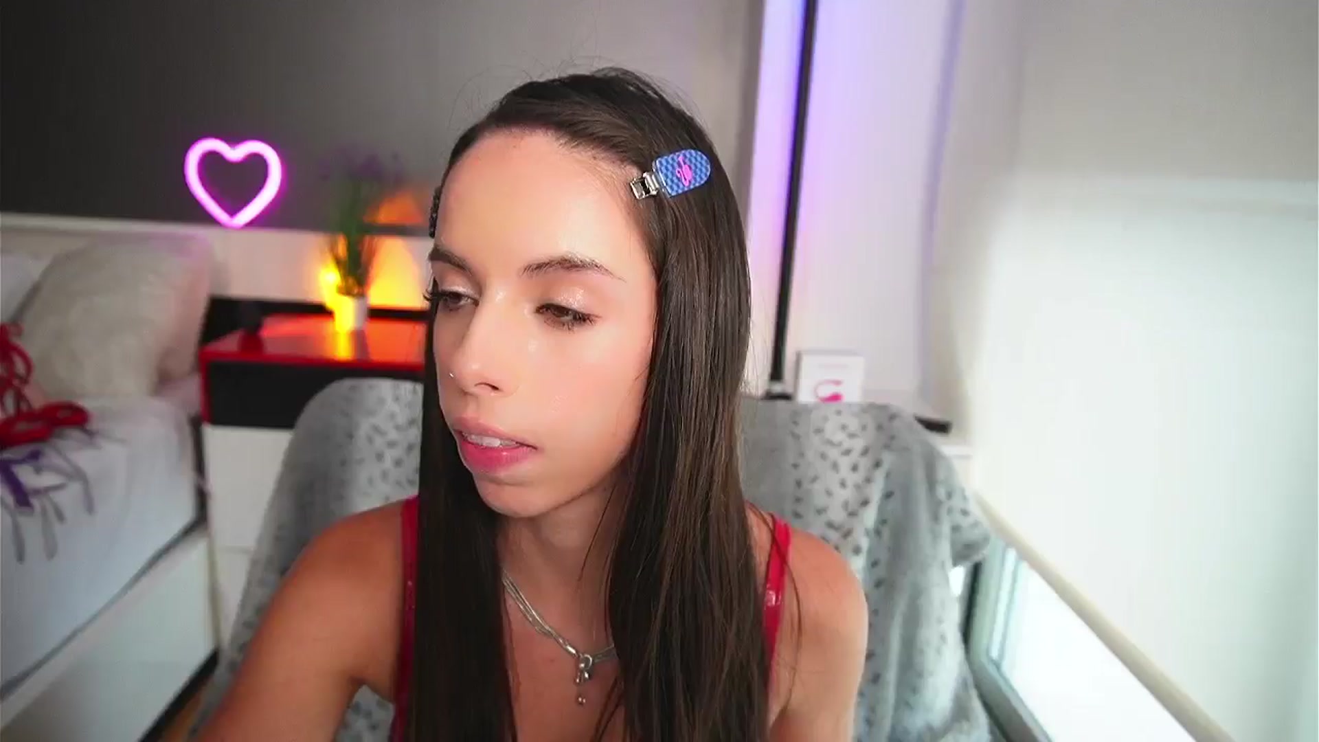 Gallery image thumbnail from Lill_Dayna's myfreecams stream on, 05/01/2025, 15:20 image 15 of 20
