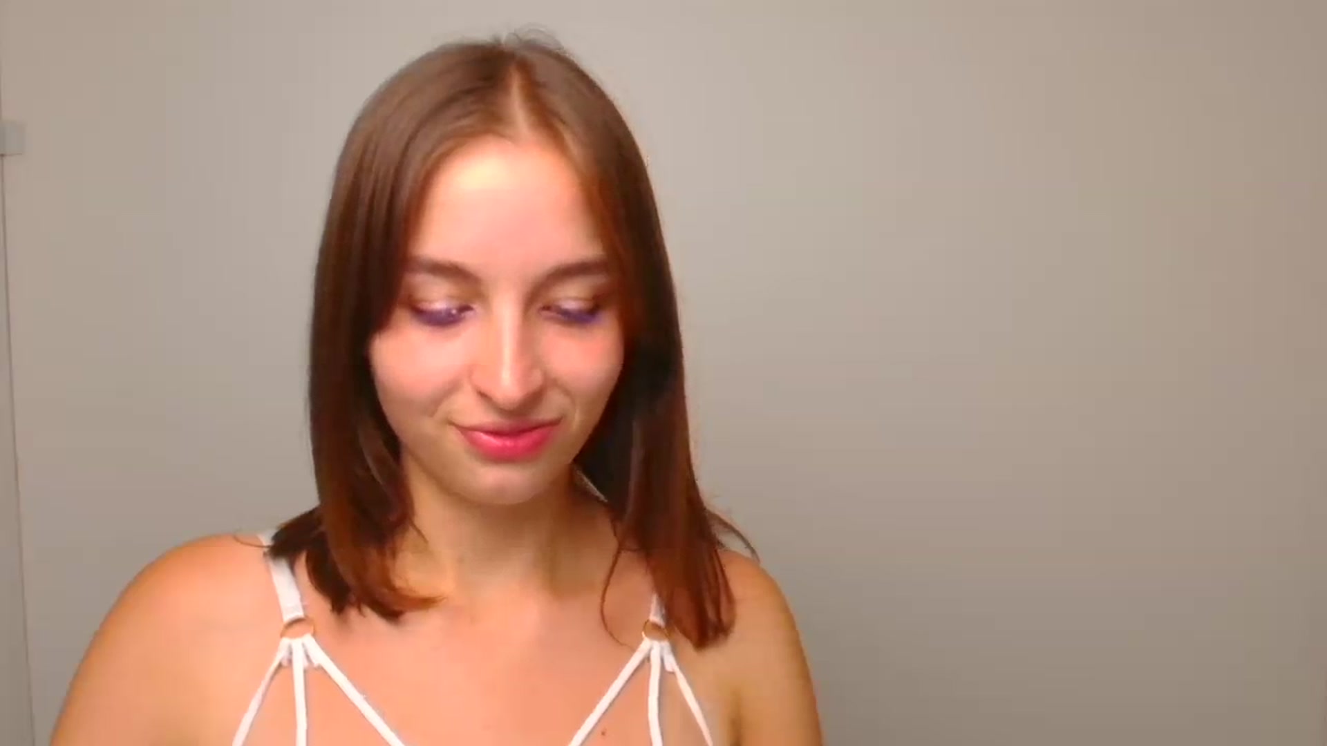 Gallery image thumbnail from Lilli_Fun's myfreecams stream on, 07/16/2023, 15:21 image 12 of 20